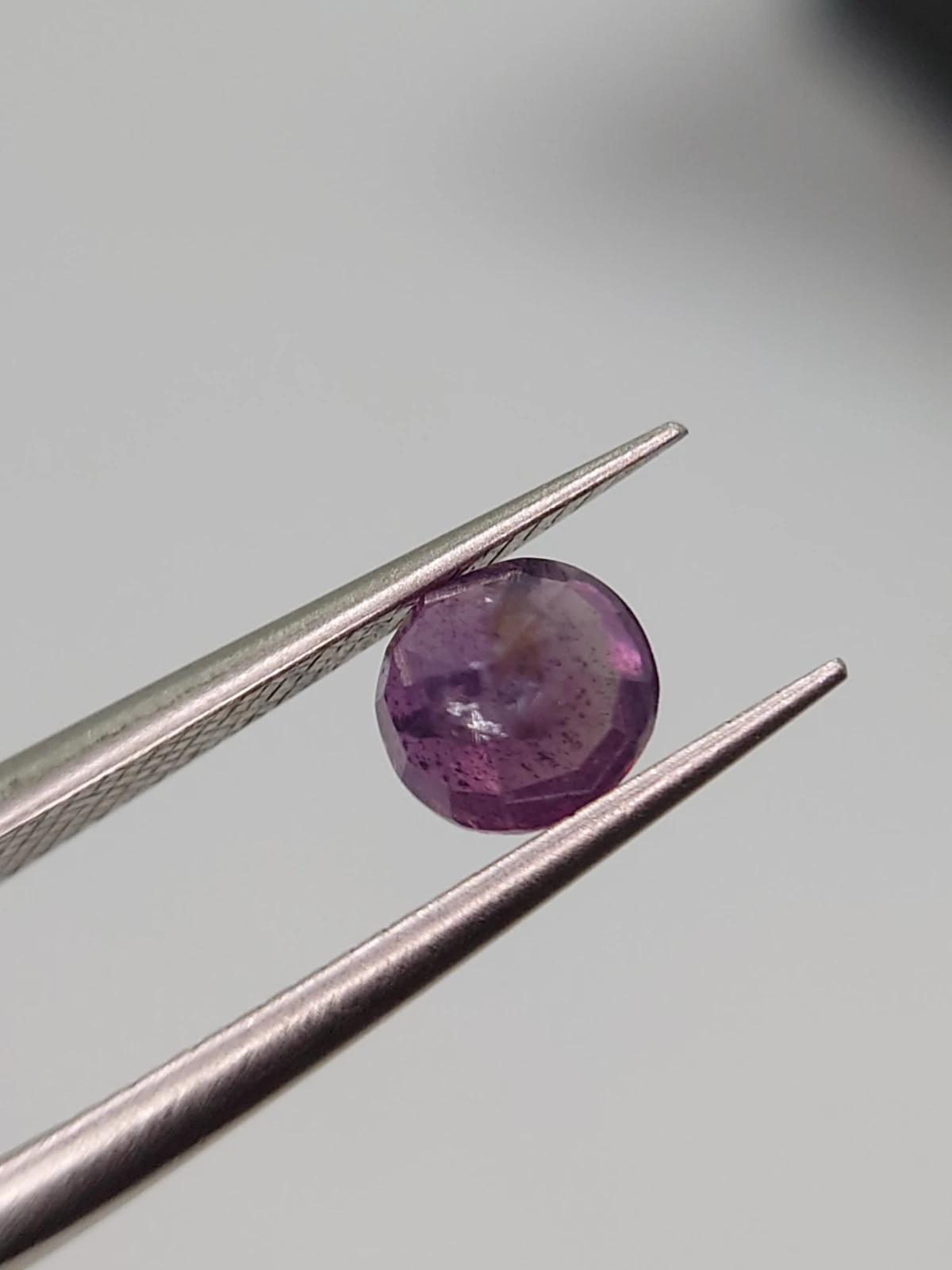 1.27ct Natural Purplish Sapphire Faceted Loose Gemstone From Kashmir Pakistan — view 2