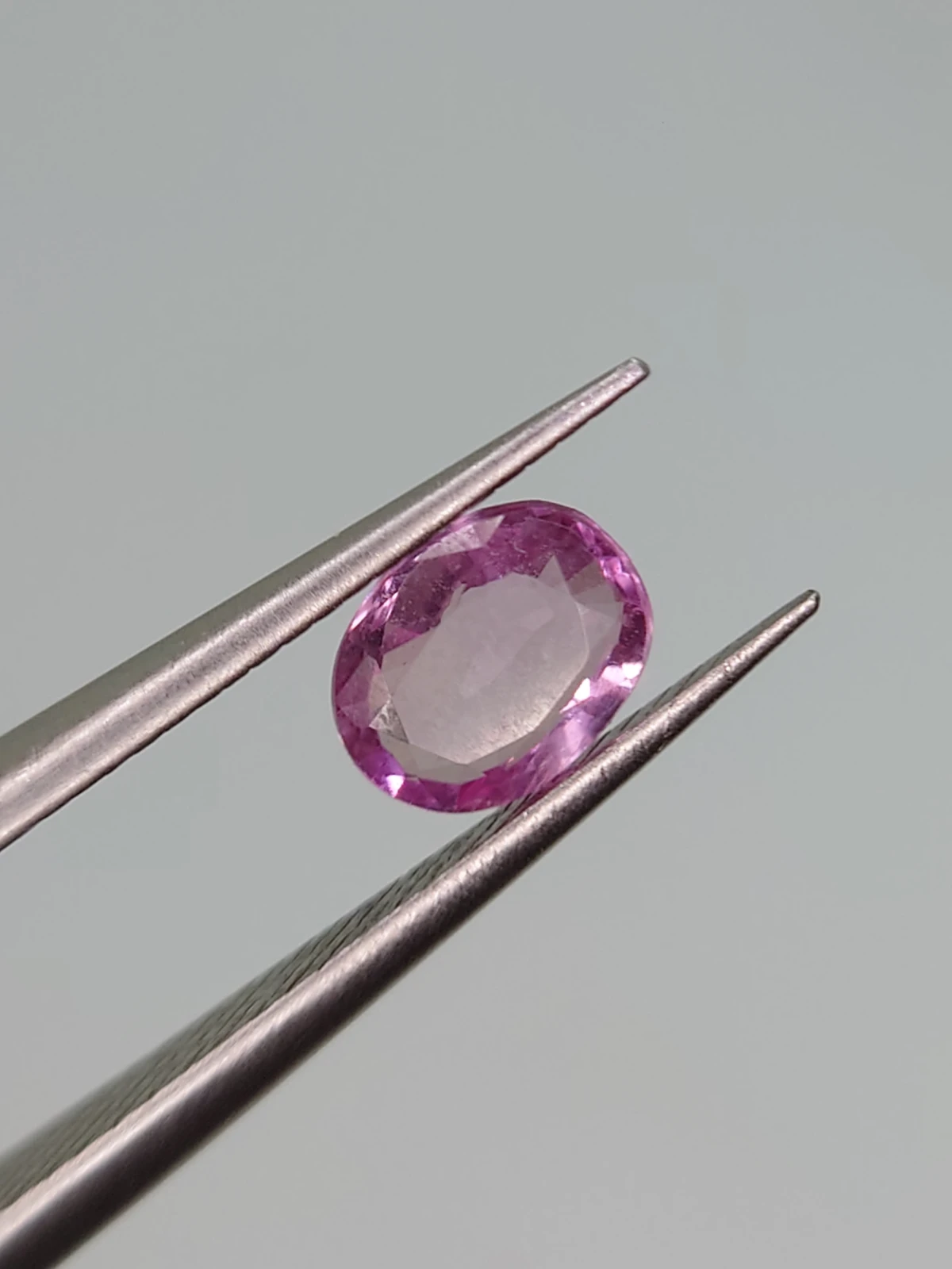 0.63ct Natural Pink Sapphire Oval Cut Faceted Loose Gemstone From Kashmir Pakistan — view 1