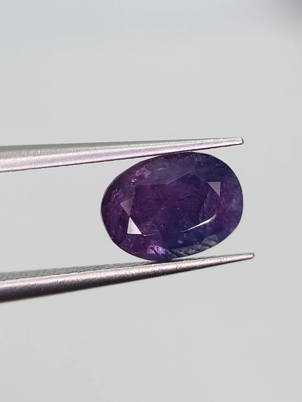 2.65ct Natural Bicolor Sapphire Oval Cut Faceted Loose Gemstone From Kashmir Pakistan — view 4