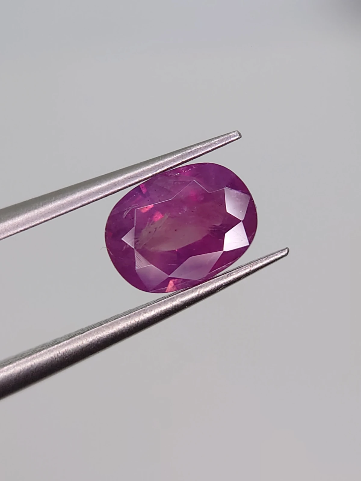 1.21ct Natural Purplish Pink Sapphire Faceted Loose Gemstone From Kashmir Pakistan — view 5
