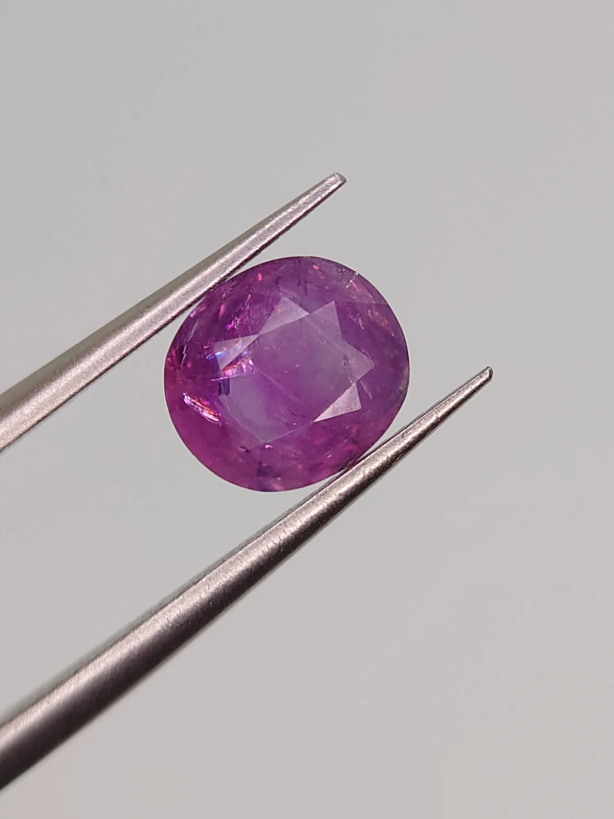 1.50ct Natural Purplish Pink Sapphire Faceted Loose Gemstone From Kashmir Pakistan — view 4