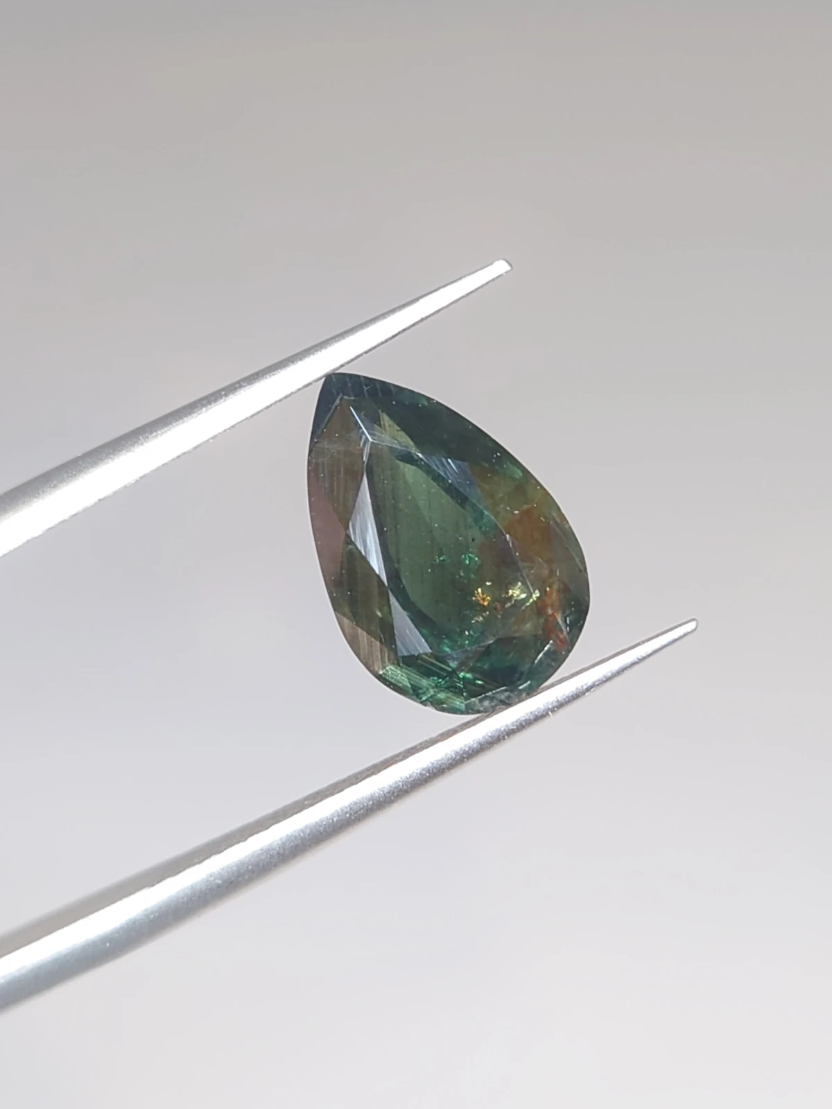 3.2ct Natural Sapphire Pear shape Cut Faceted Loose Gemstone From Nigeria — view 3