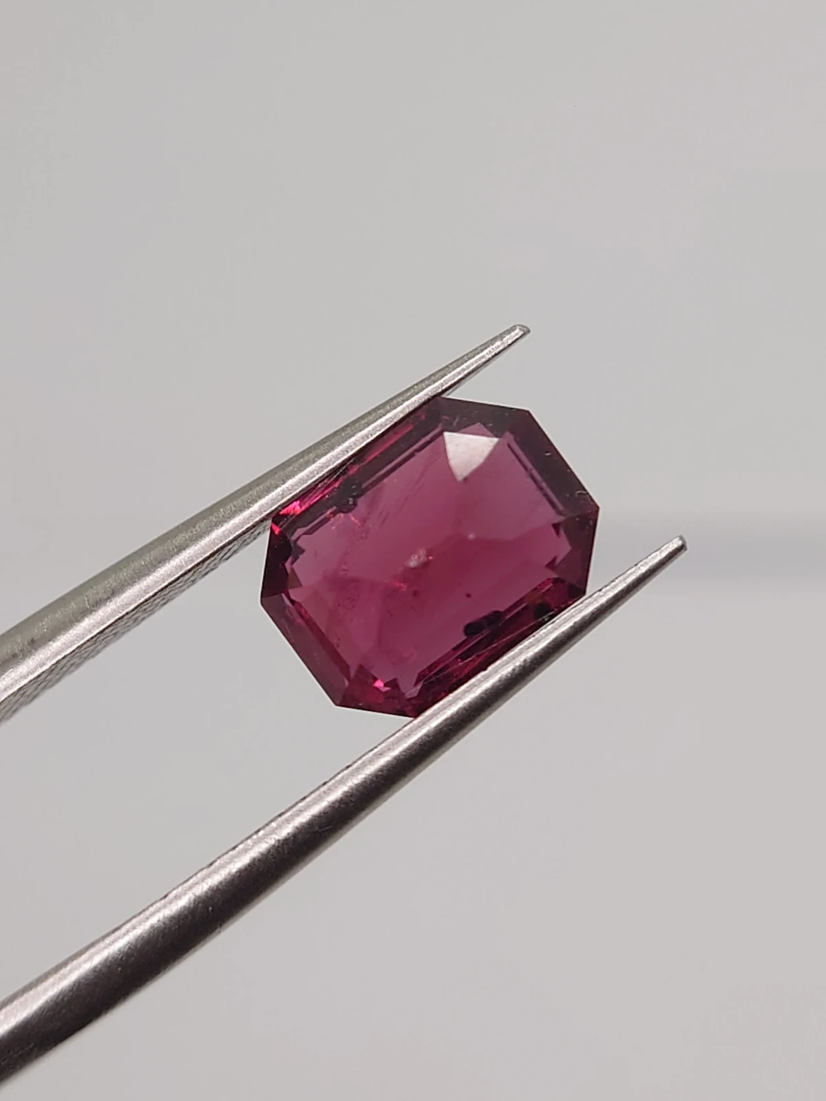 3ct Natural Malaya Garnet Cushion Cut Faceted Loose Gemstone From Tanzania — view 2