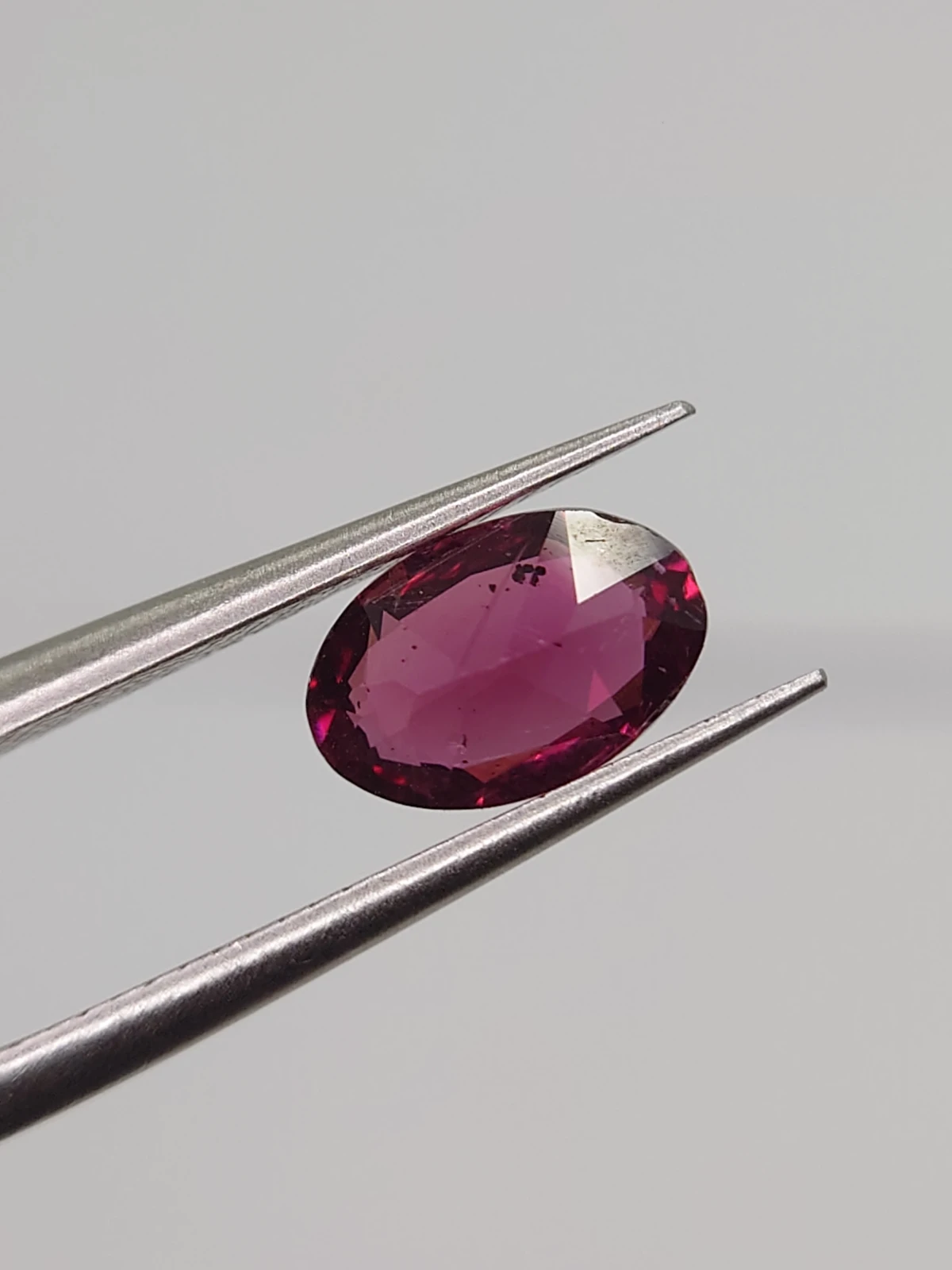 1.53ct Natural Malaya Garnet Faceted Loose Gemstone From Tanzania — view 2