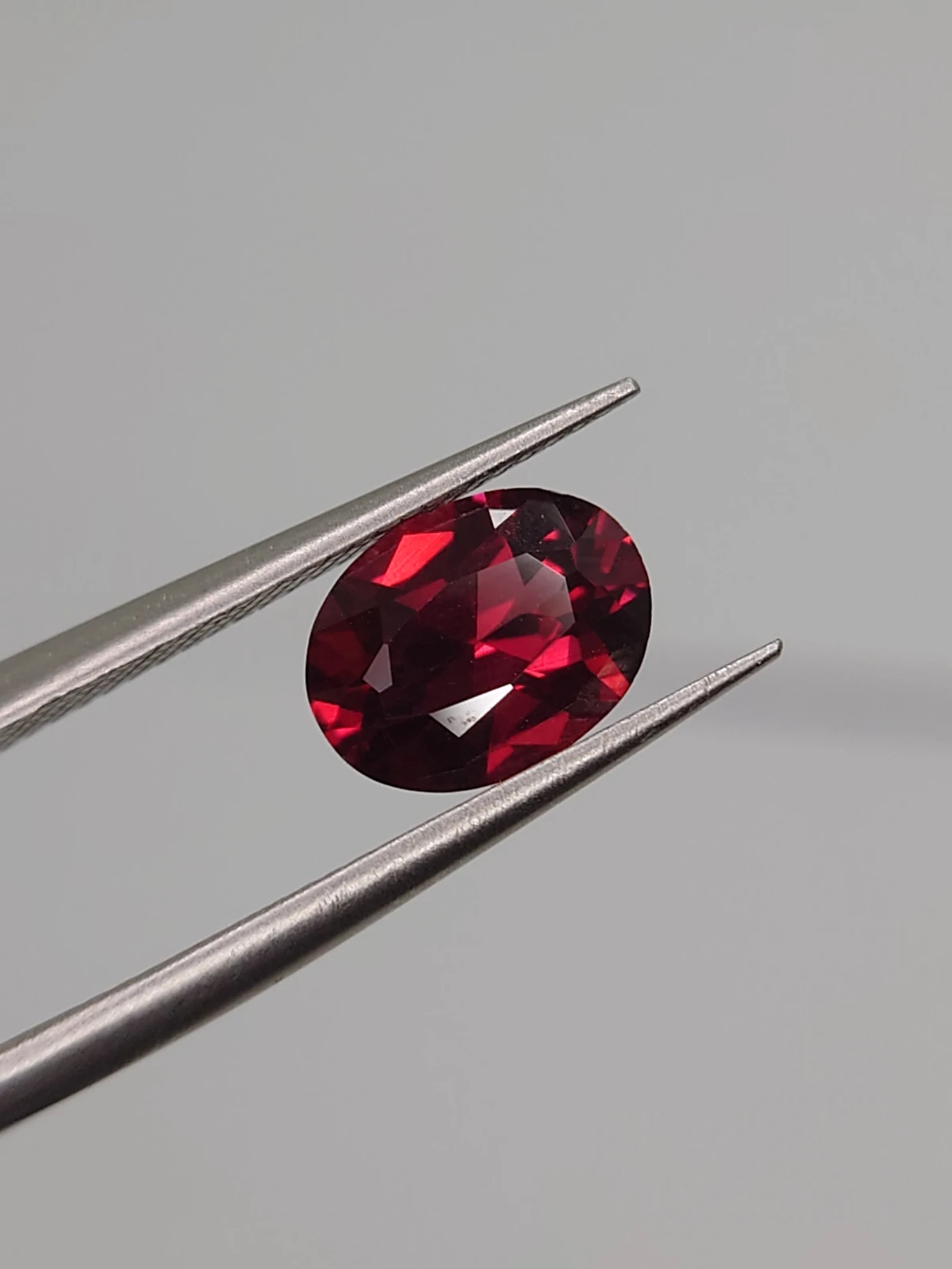 2.06ct Natural Malaya Garnet Oval Cut Faceted Loose Gemstone From Tanzania — view 2