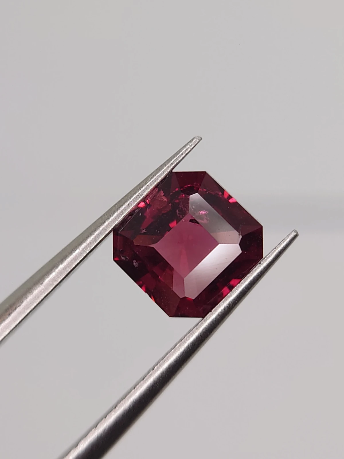 1.86ct Natural Malaya Garnet Square Cut Faceted Loose Gemstone From Tanzania — view 1