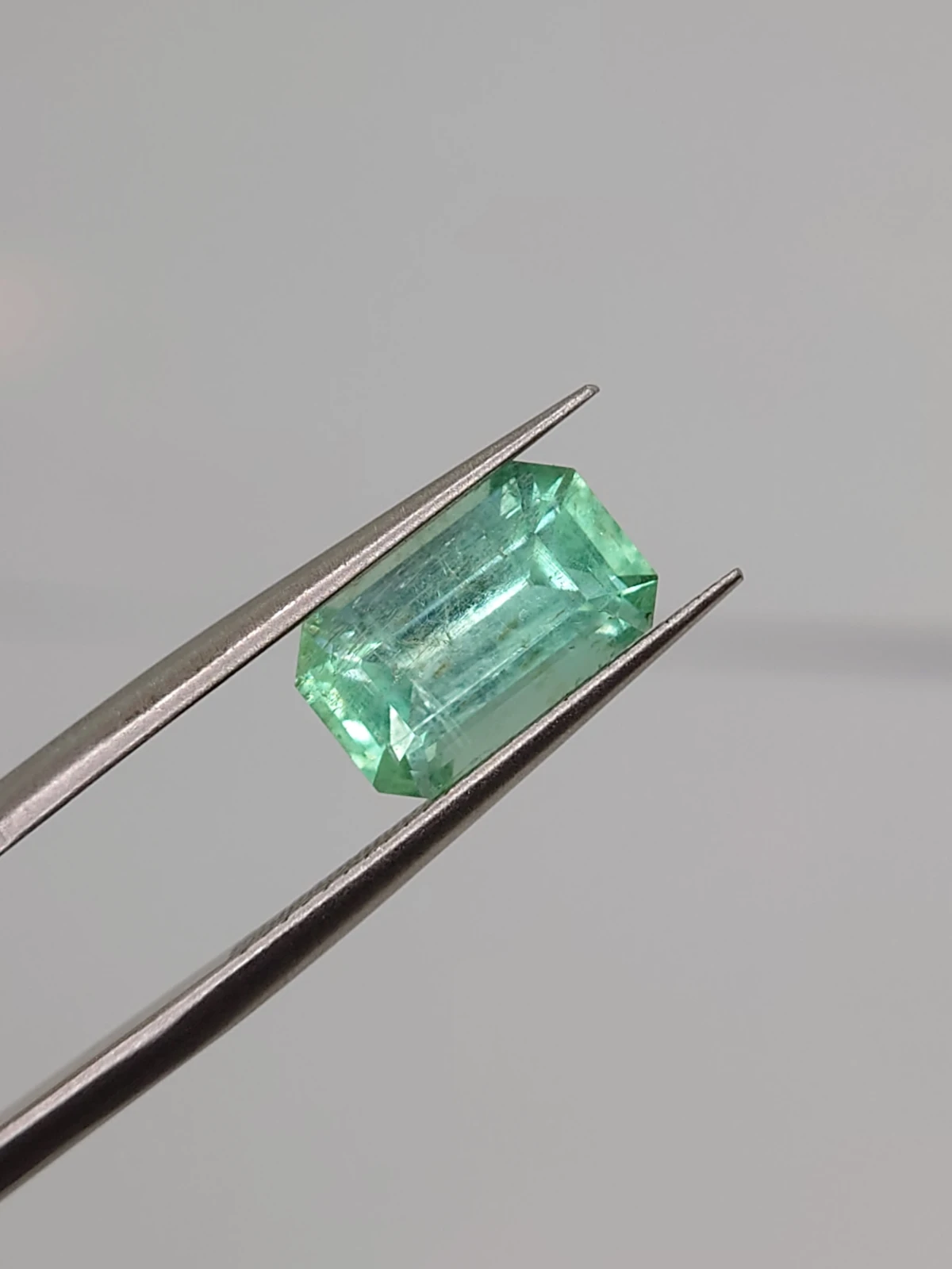 2.33ct Natural Panjshir Emerald Cushion Cut Faceted Loose Gemstone From Afghanistan — view 1