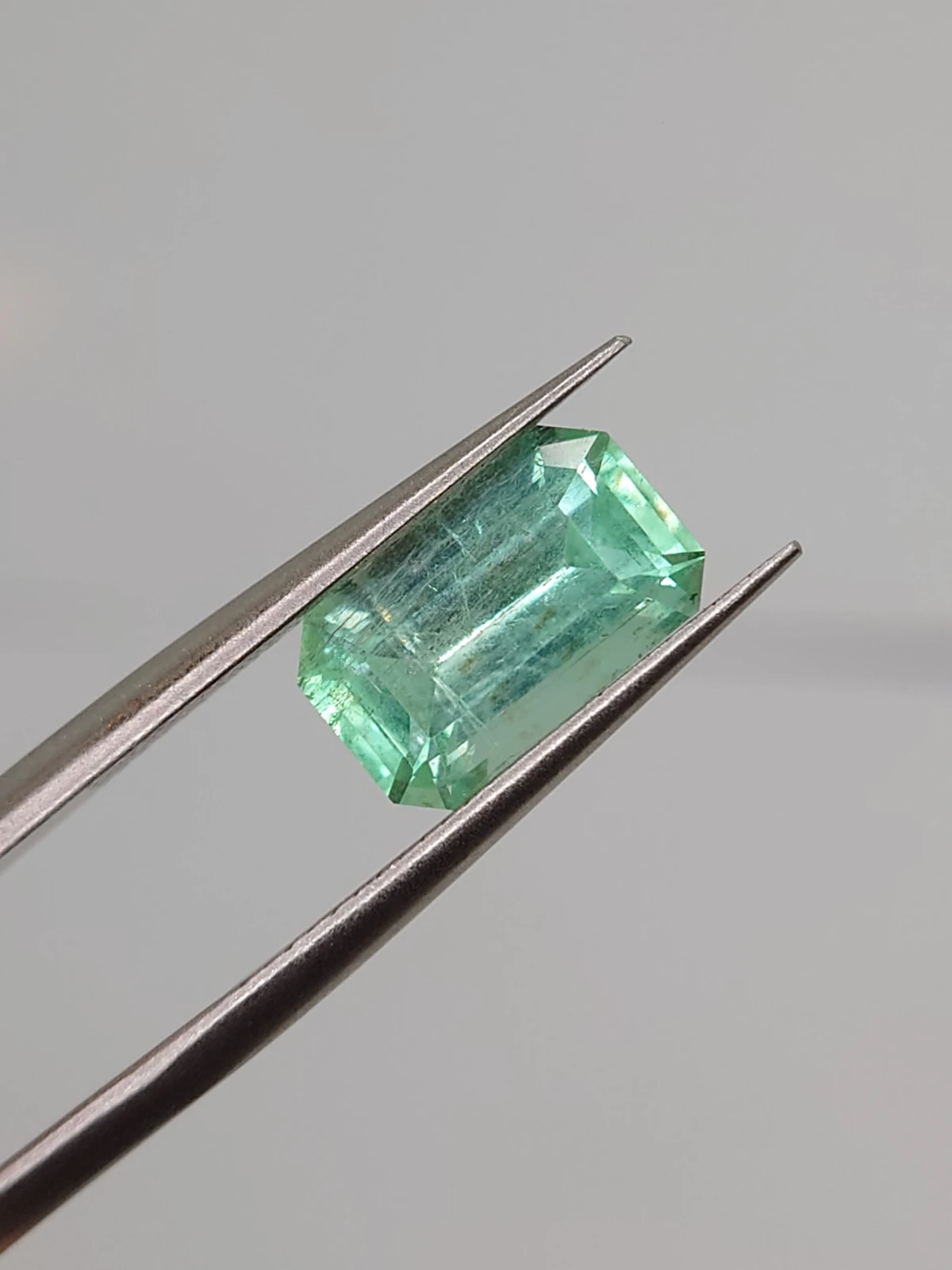 2.33ct Natural Panjshir Emerald Cushion Cut Faceted Loose Gemstone From Afghanistan — view 4