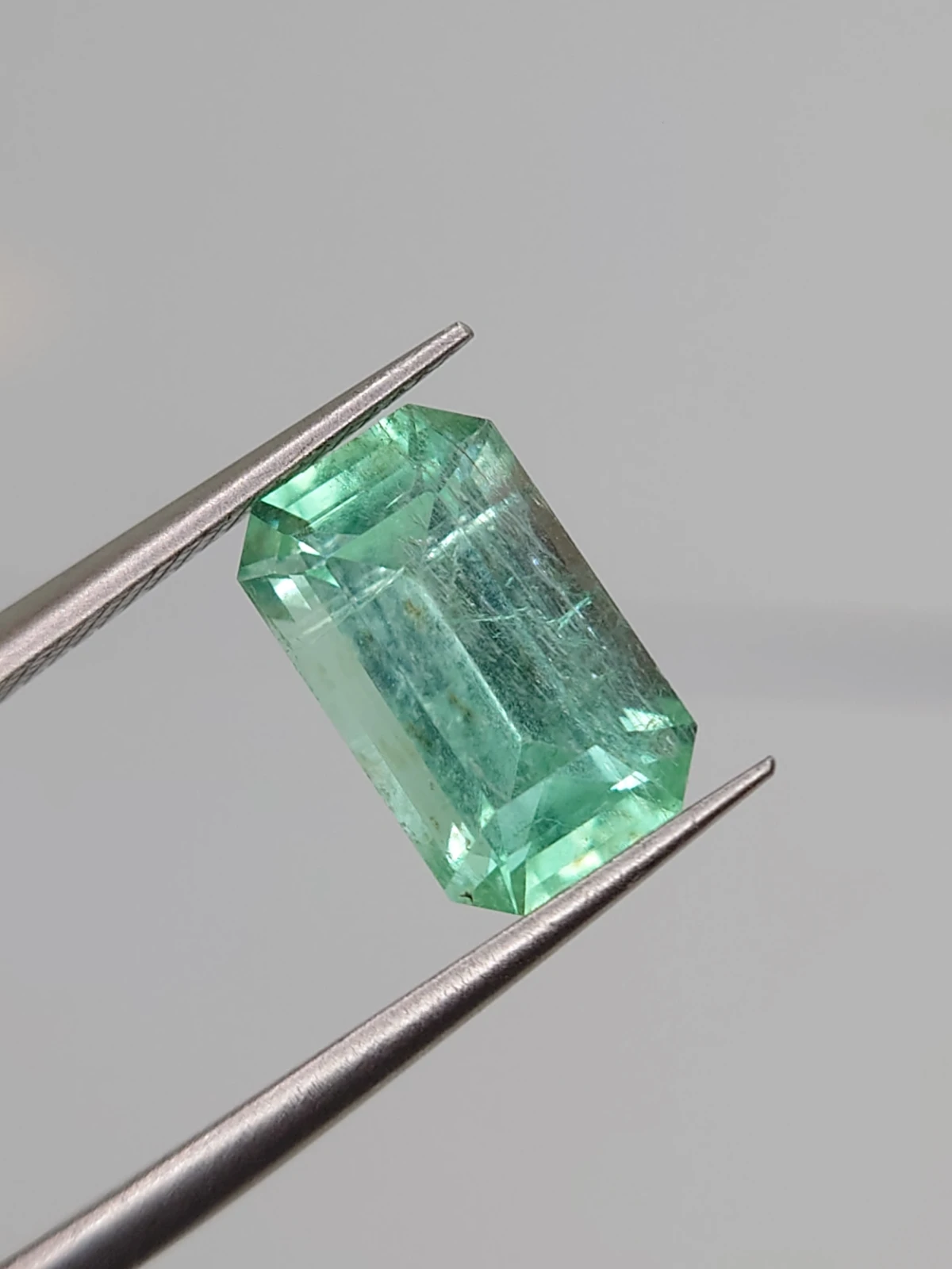 2.33ct Natural Panjshir Emerald Cushion Cut Faceted Loose Gemstone From Afghanistan — view 5