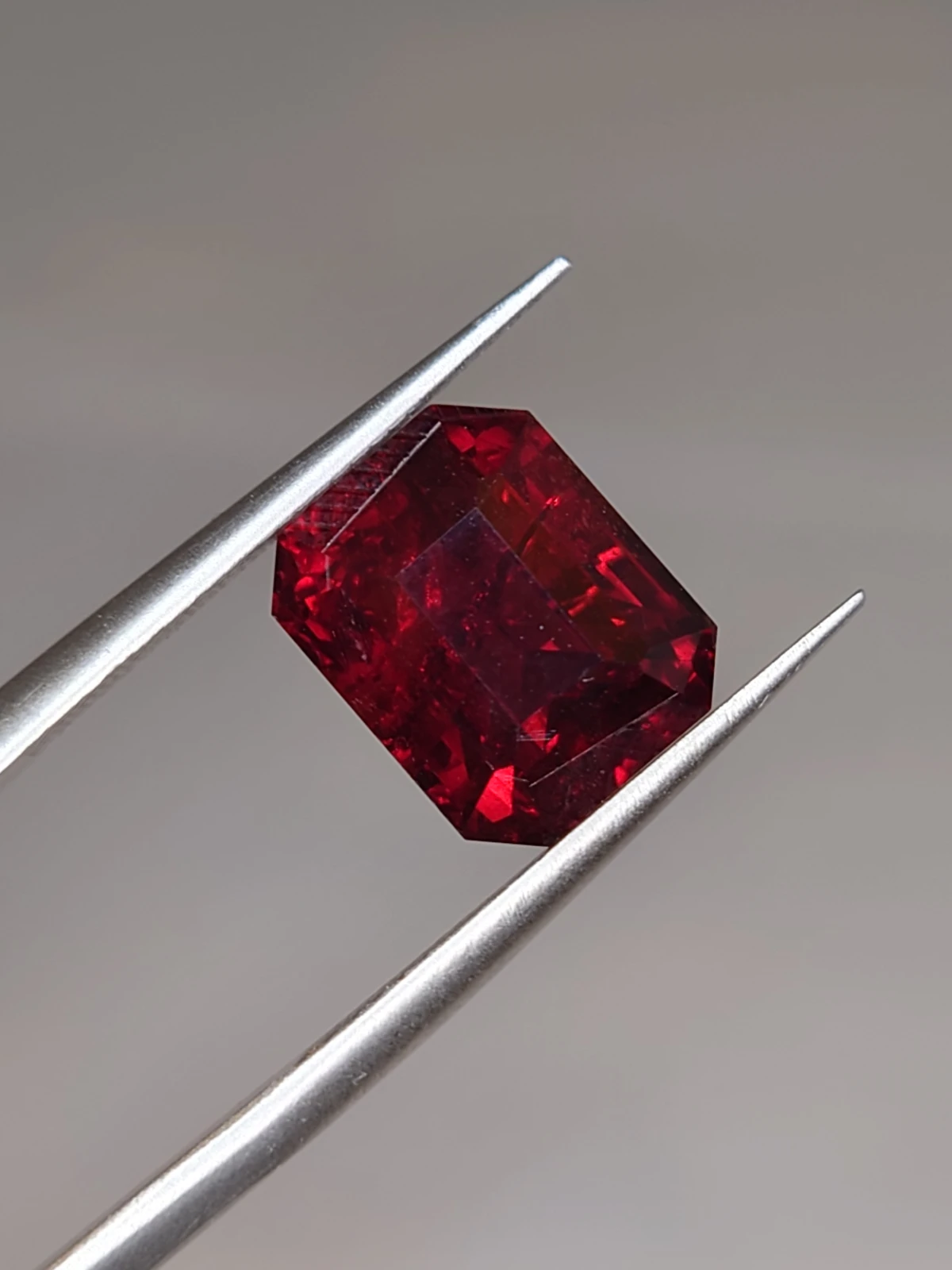 5.93ct Natural Malaya Garnet Cushion Cut Faceted Loose Gemstone From Tanzania — view 2