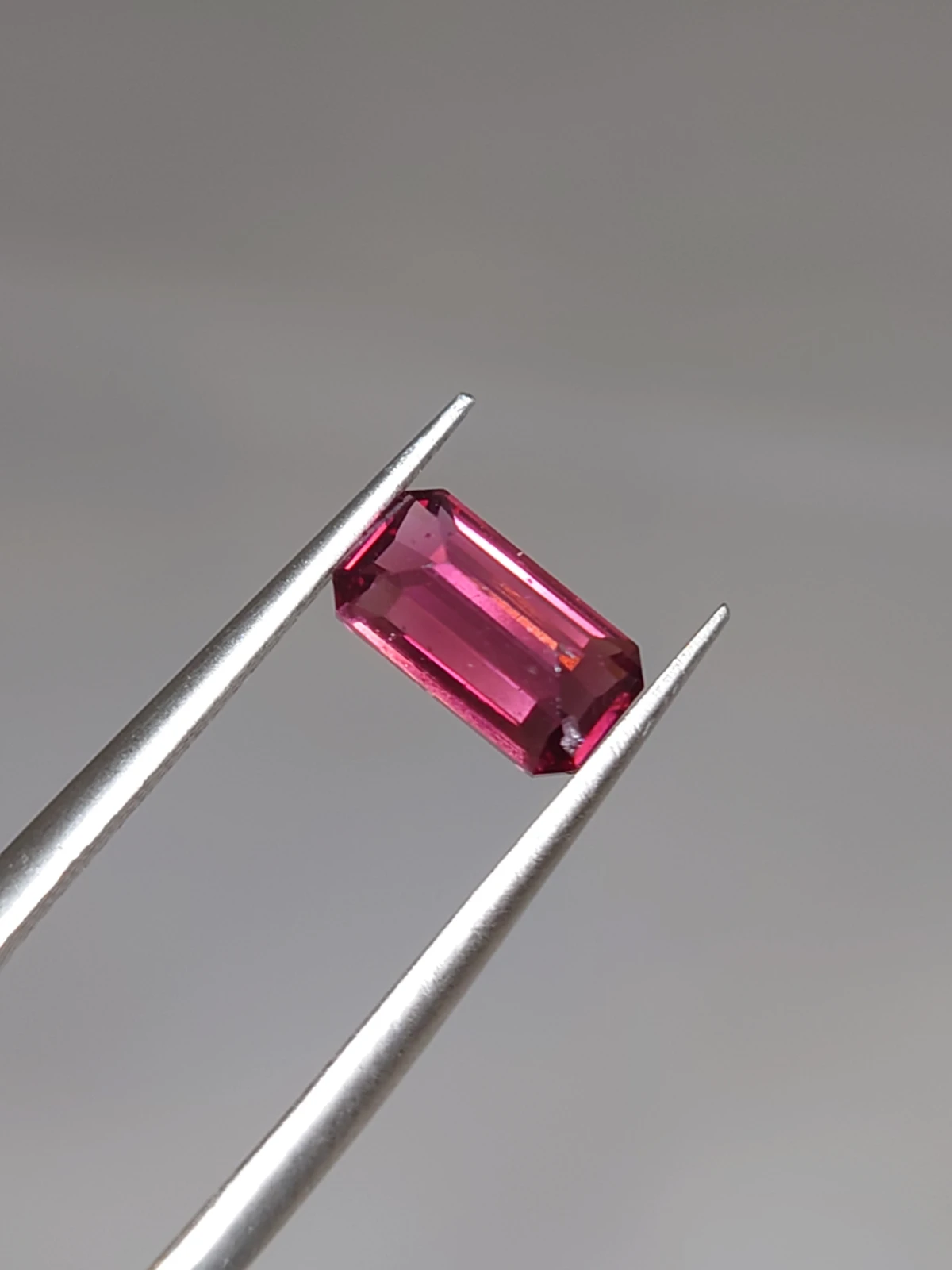 1.25ct Natural Malaya Garnet Emerald Cut Faceted Loose Gemstone from Tanzania — view 5