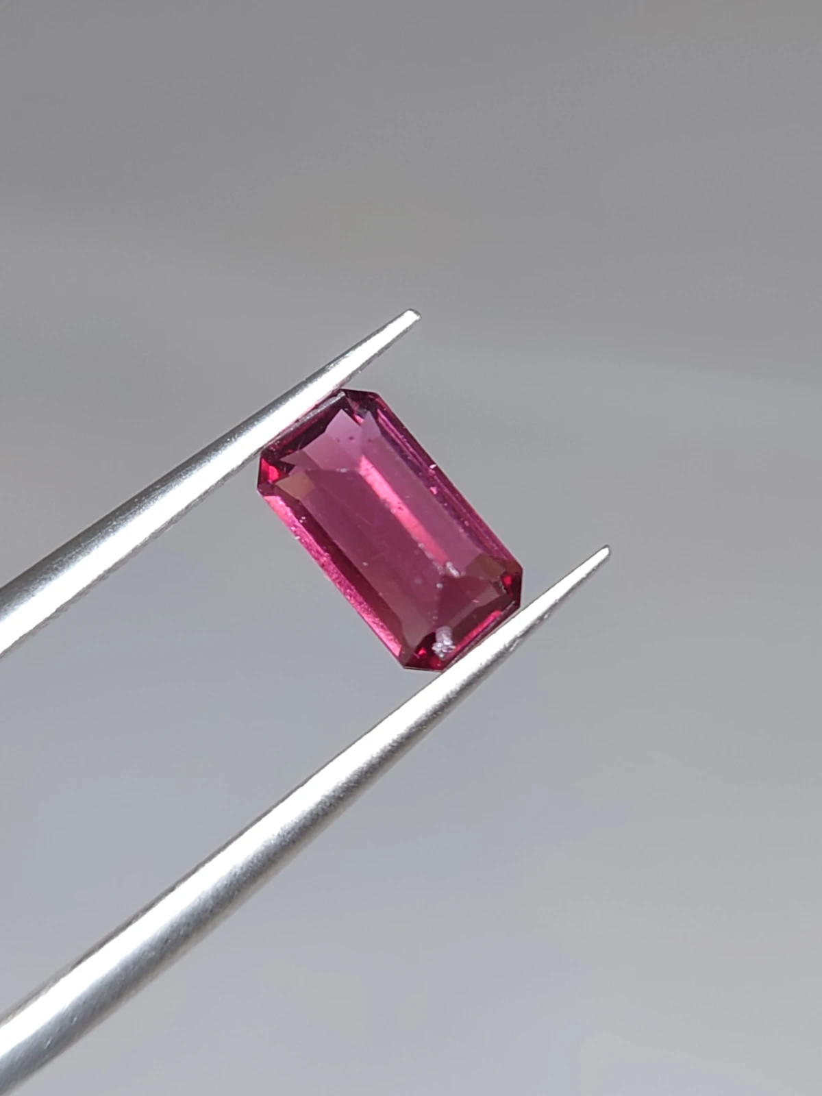 1.25ct Natural Malaya Garnet Emerald Cut Faceted Loose Gemstone from Tanzania — view 3