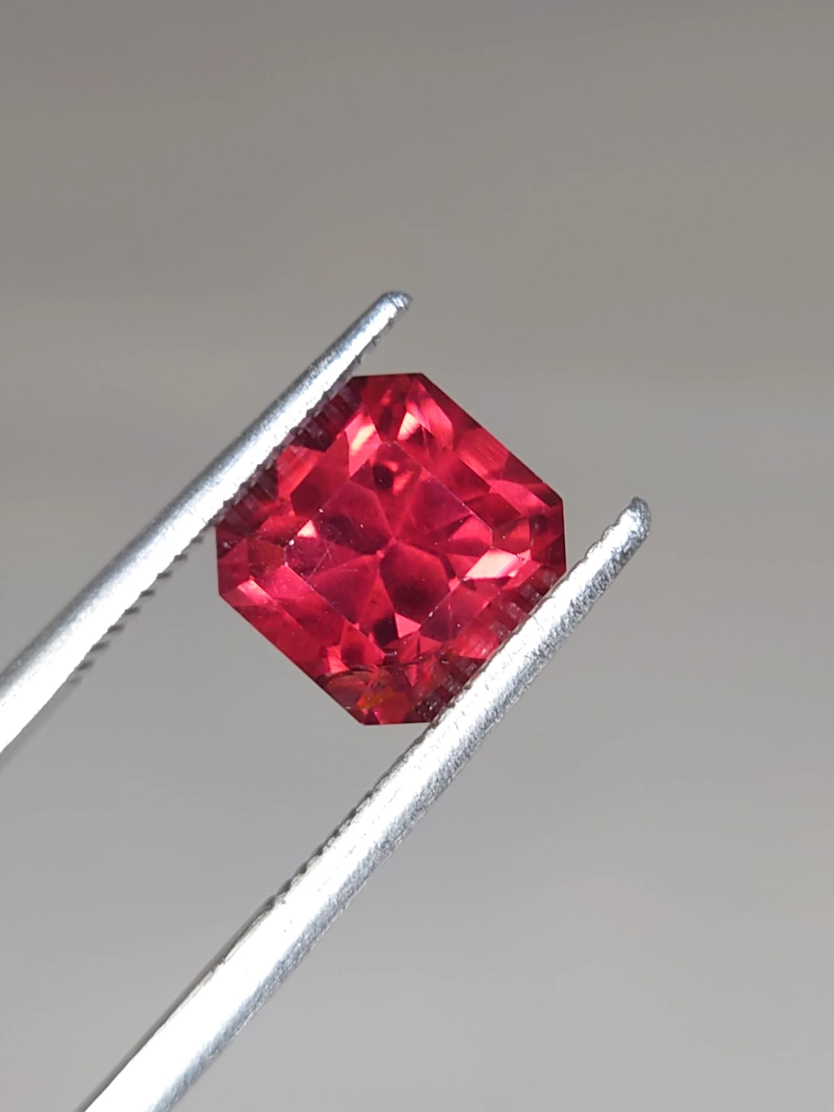 2.84ct Natural Malaya Garnet Square Cut Faceted Loose Gemstone From Tanzania — view 3