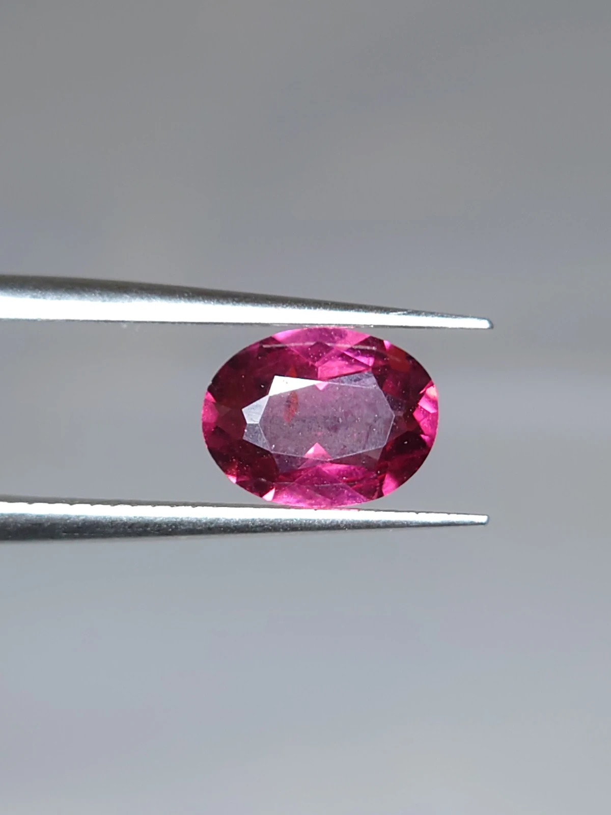 1.79ct Natural Malaya Garnet Oval Cut Faceted Loose Gemstone From Tanzania — view 6