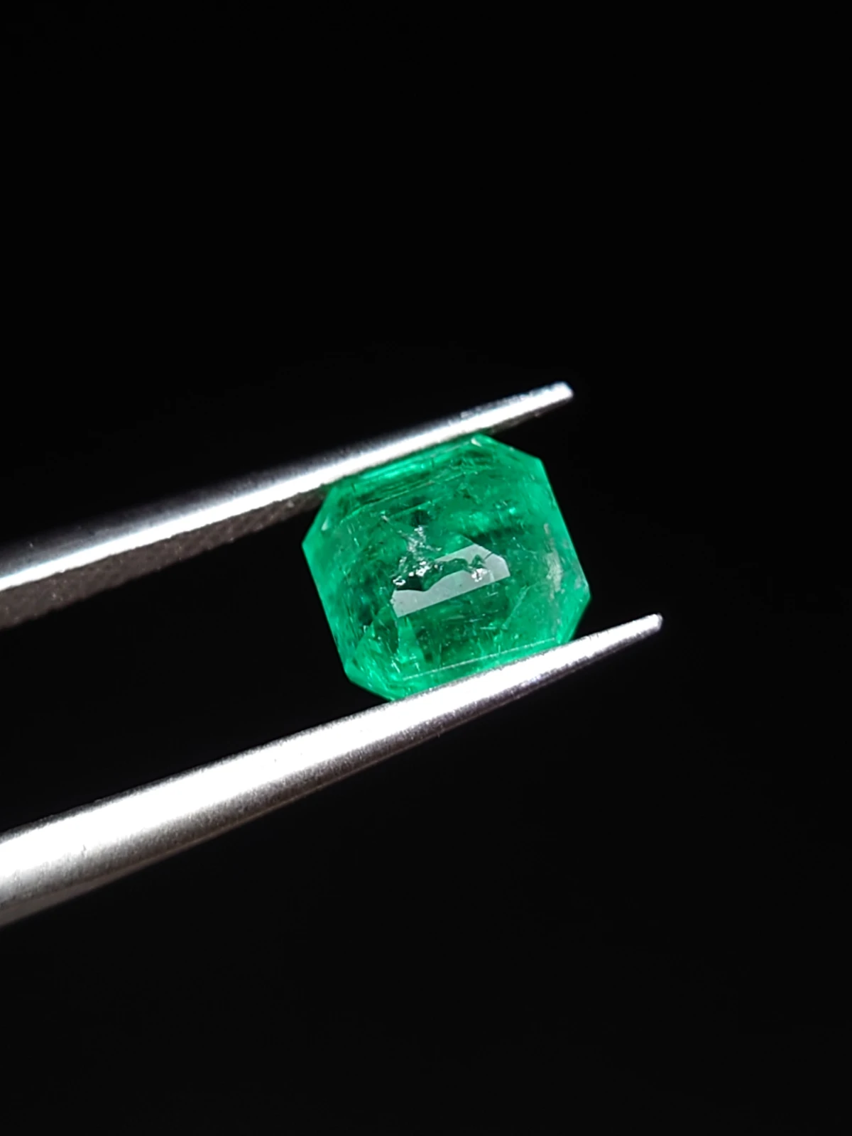 1.79ct Emerald Square Cut Faceted Loose Gemstone From panjshir Afghanistan — view 4