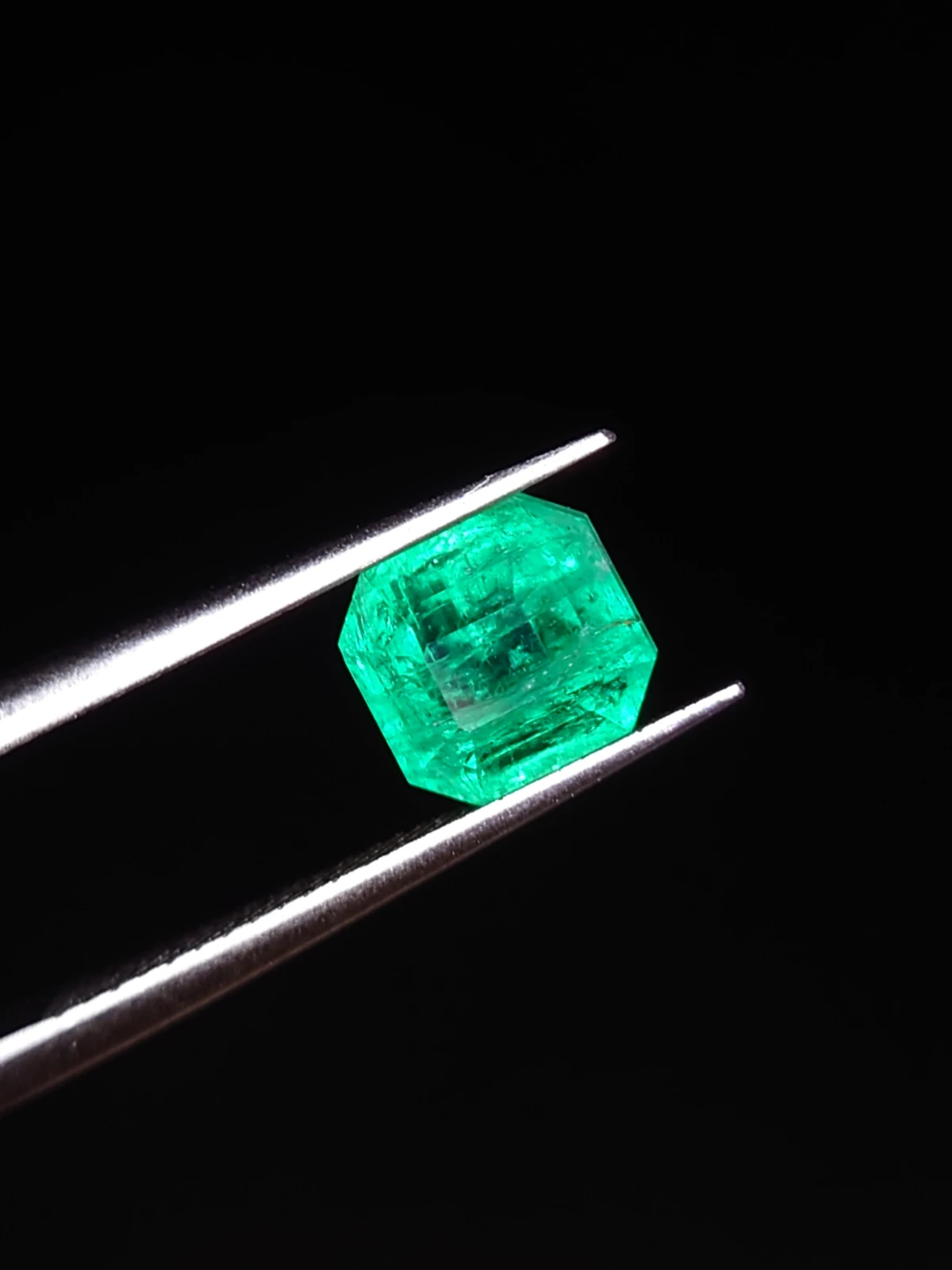 1.79ct Emerald Square Cut Faceted Loose Gemstone From panjshir Afghanistan — view 5