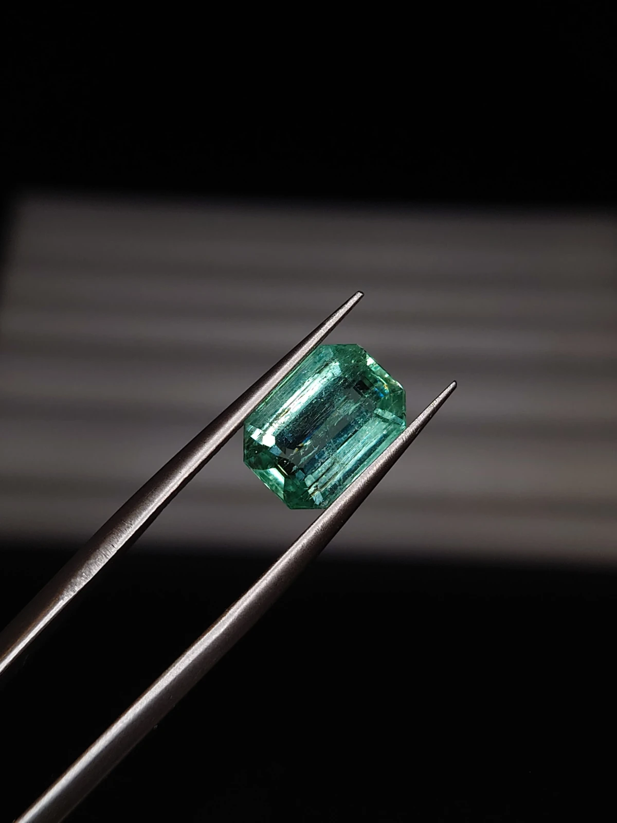 2.65ct Emerald Faceted Loose Gemstone From Panjshir Valley Afghanistan — view 5