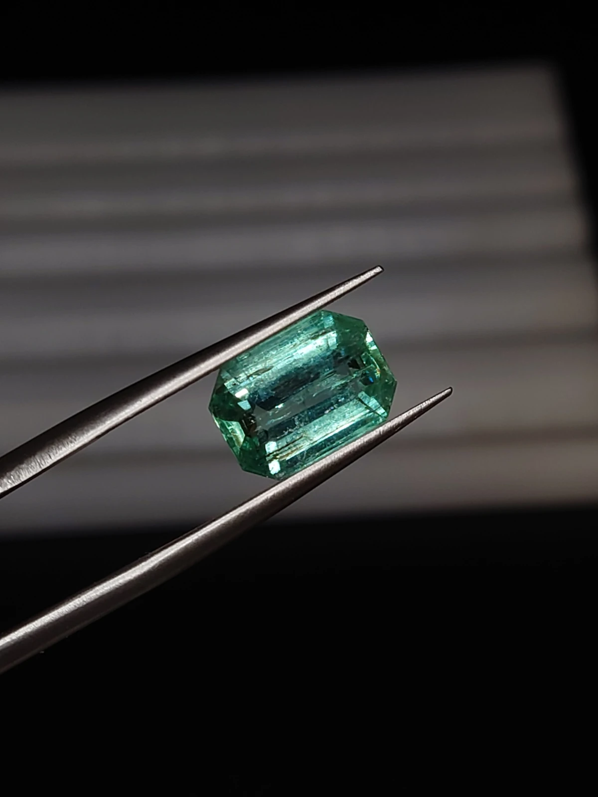 2.65ct Emerald Faceted Loose Gemstone From Panjshir Valley Afghanistan — view 6