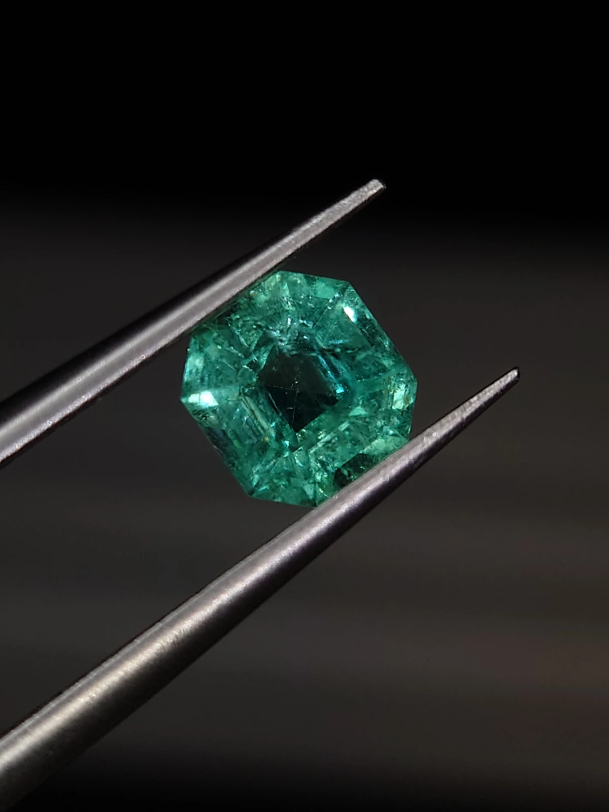 0.80ct Emerald Square Cut Faceted Loose Gemstone From Panjshir Valley Afghanistan — view 6