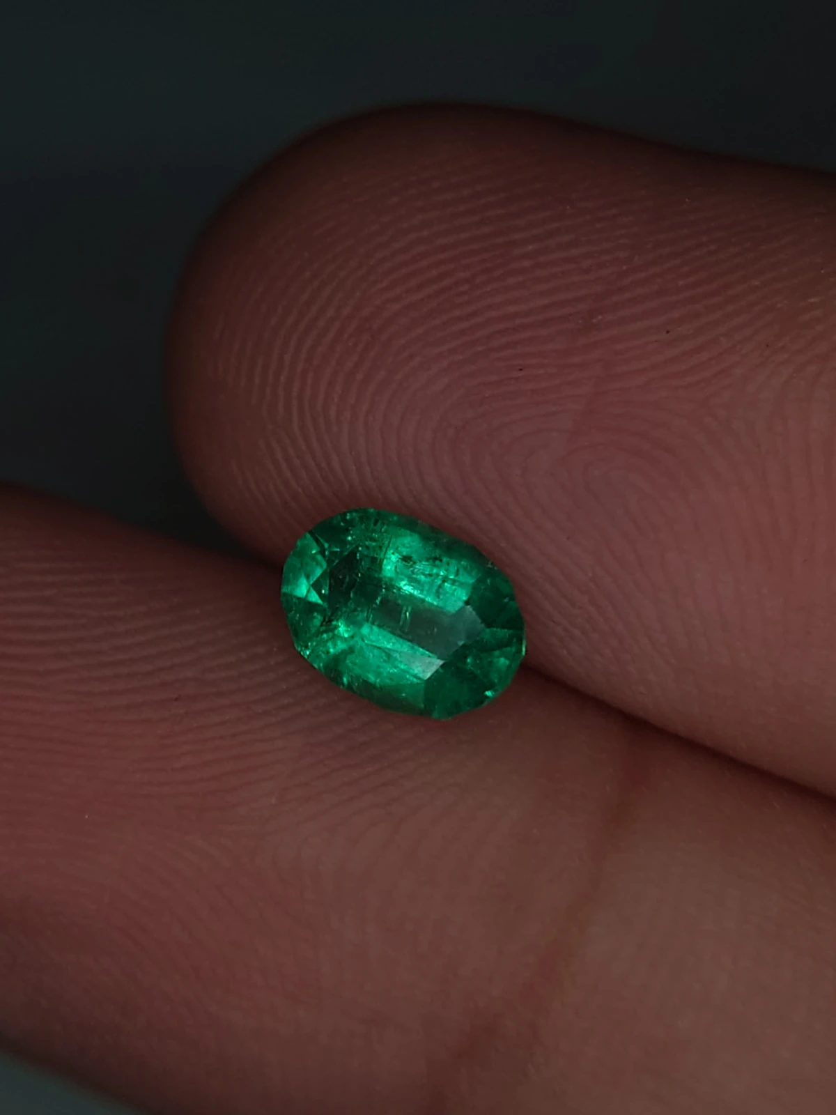 0.71ct Emerald Faceted Loose Gemstone From Panjshir Valley Afghanistan — view 4