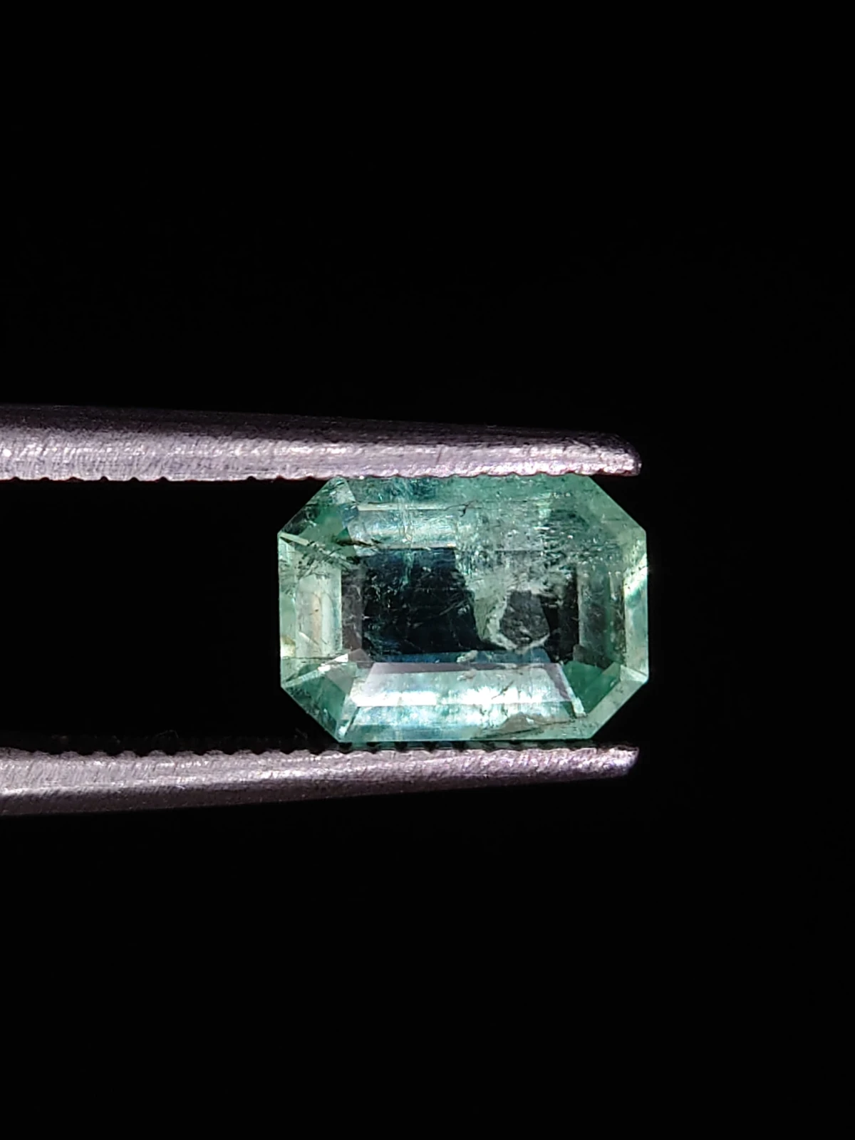 1.27ct Emerald Faceted Loose Gemstone From Panjshir Valley Afghanistan — view 2