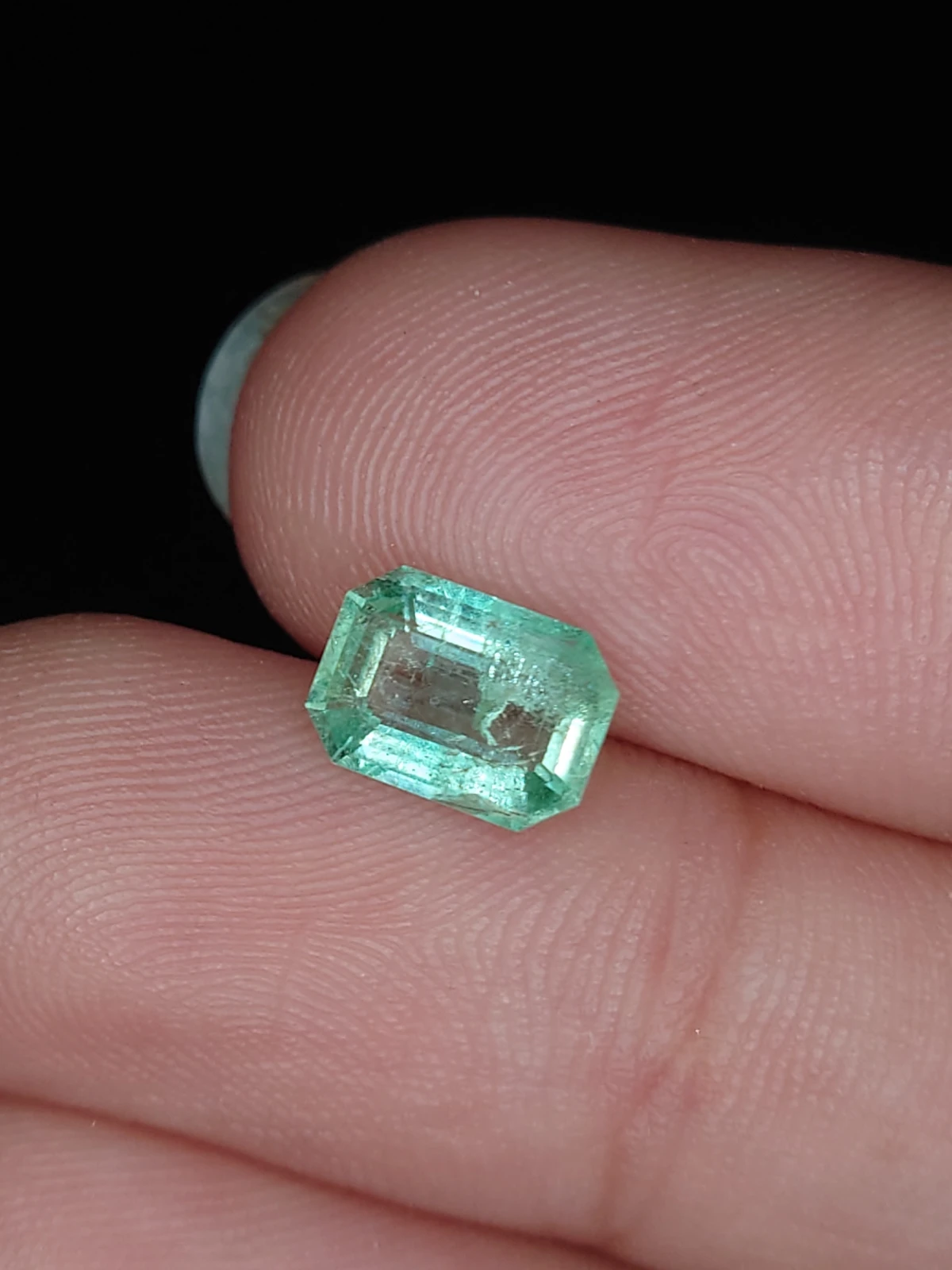 1.27ct Emerald Faceted Loose Gemstone From Panjshir Valley Afghanistan — view 6