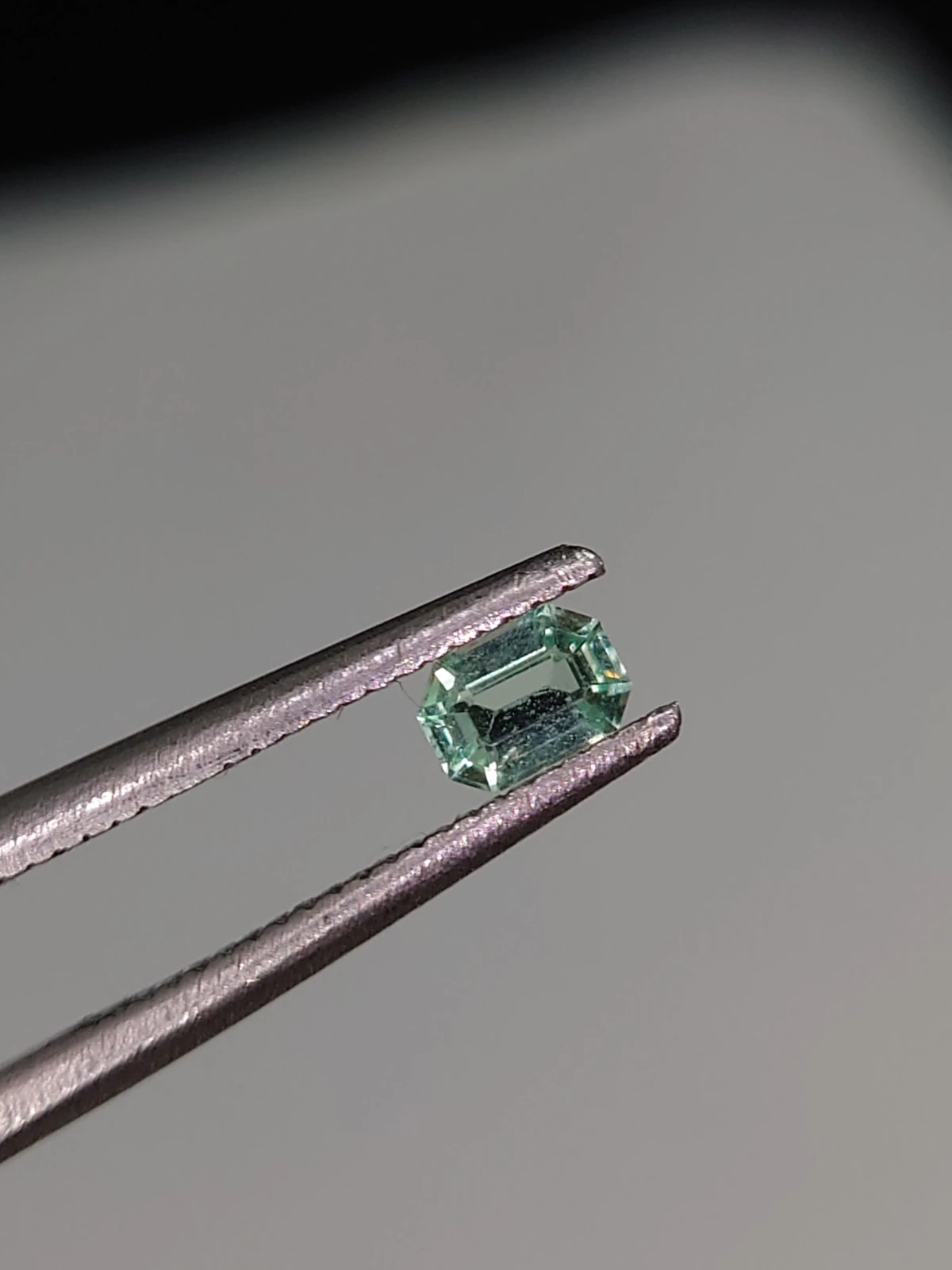 0.18ct Emerald Faceted Loose Gemstone From Panjshir Valley Afghanistan — view 6