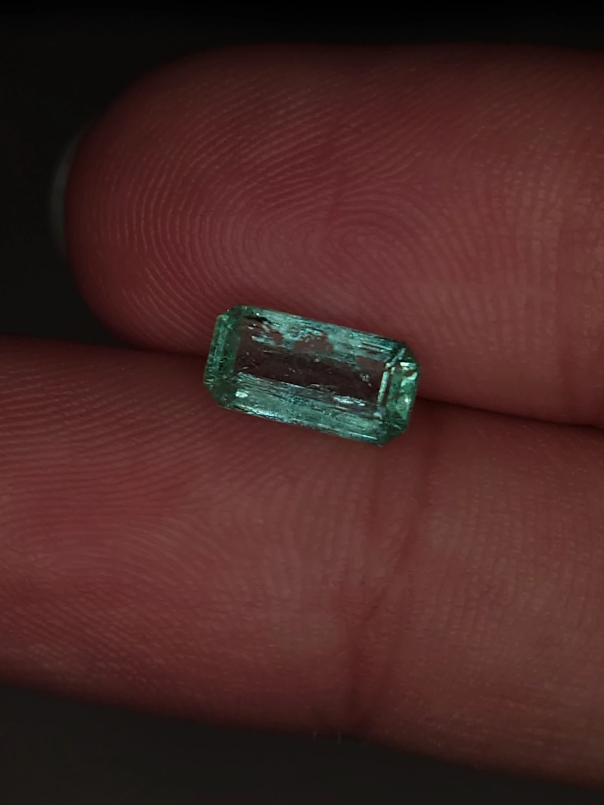 0.95ct Emerald Faceted Loose Gemstone From Panjshir Valley Afghanistan — view 4