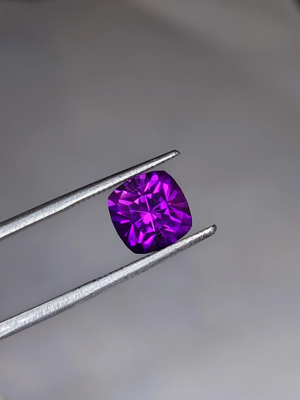 2.07ct Natural Purplish Amethyst Cushion Cut Faceted Loose Gemstone From Nigeria — view 6