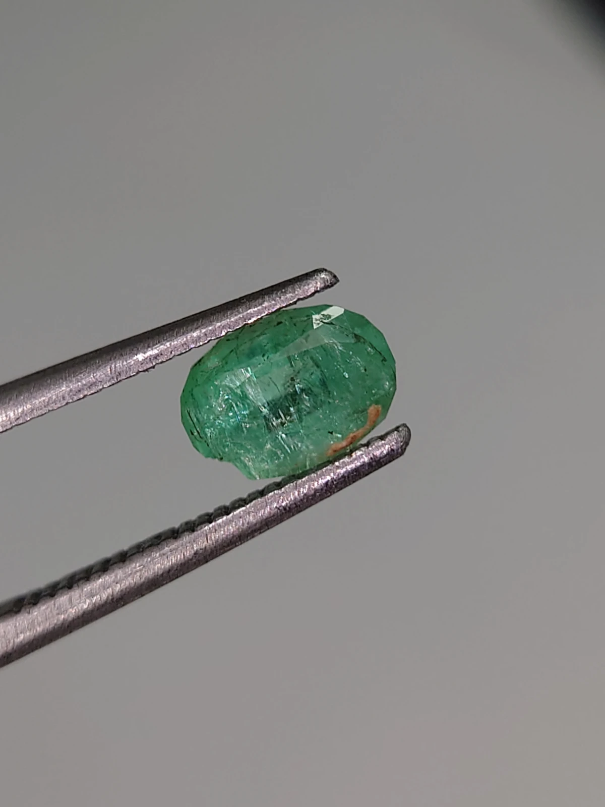0.79ct Emerald Oval Cut Faceted Loose Gemstone From Panjshir Valley Afghanistan — view 5