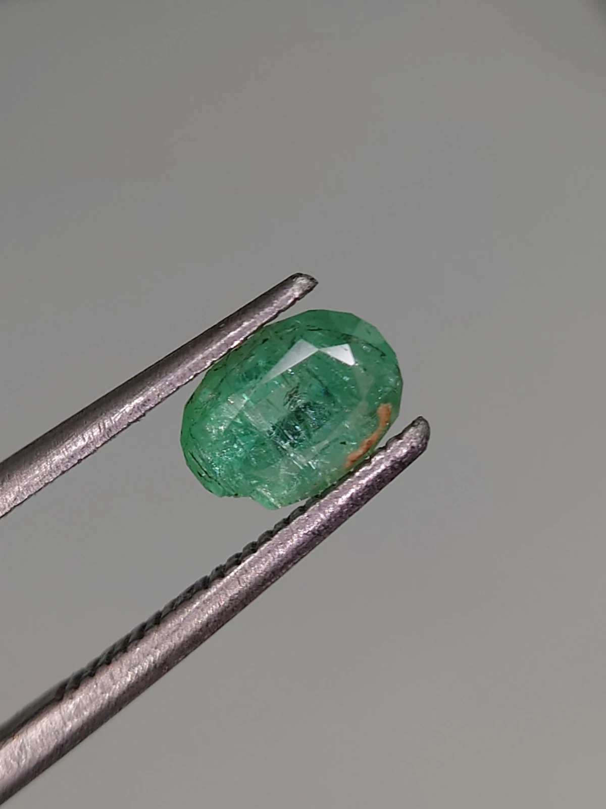 0.79ct Emerald Oval Cut Faceted Loose Gemstone From Panjshir Valley Afghanistan — view 6