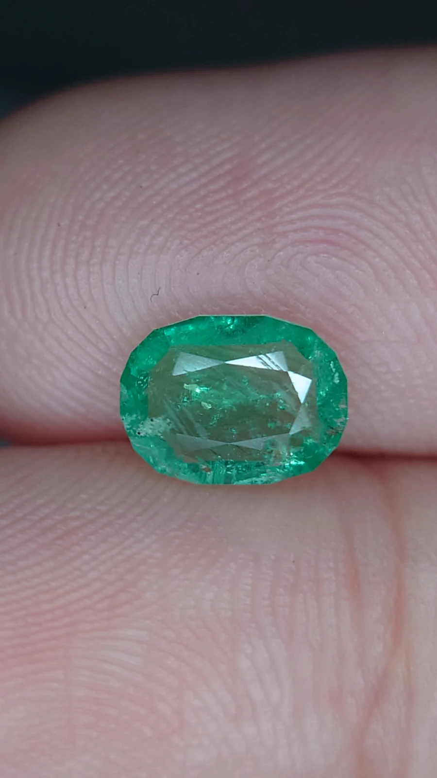 0.85ct Emerald Faceted Loose Gemstone From Panjshir Valley Afghanistan — view 5