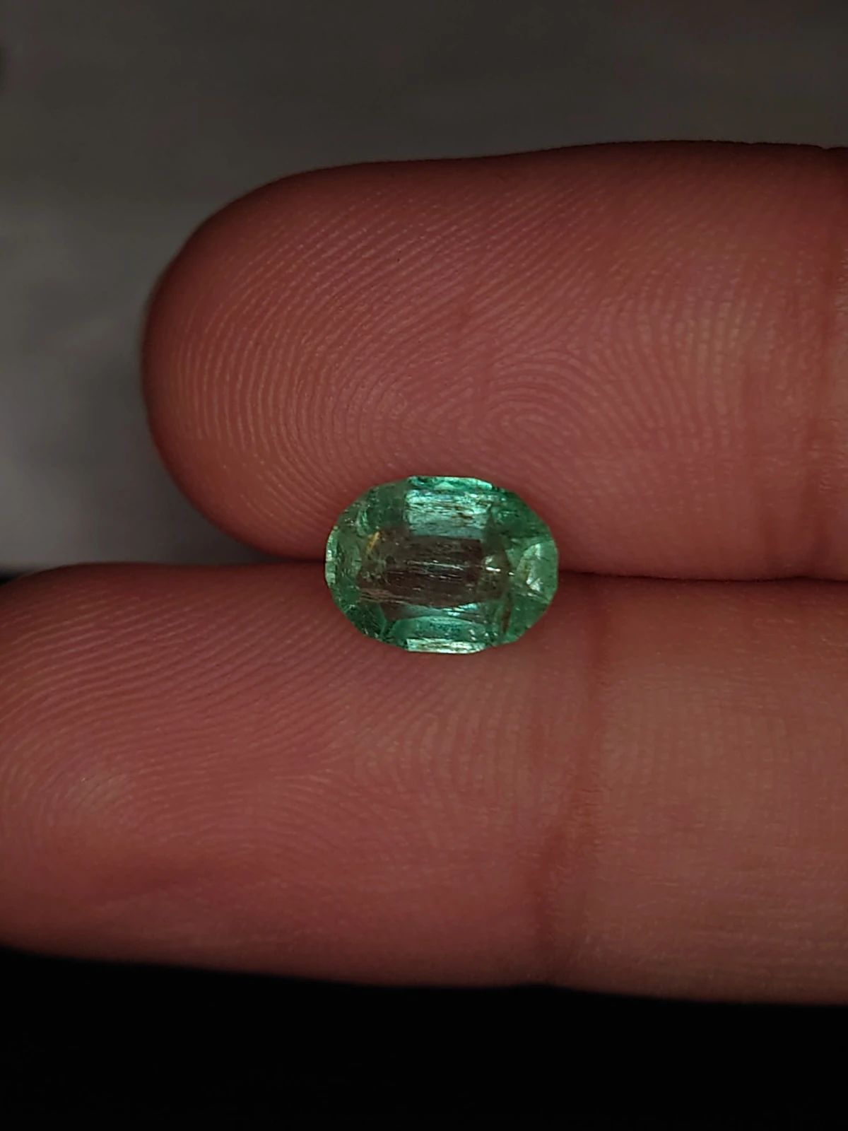 1.20ct Emerald Faceted Loose Gemstone From Panjshir Valley Afghanistan — view 5