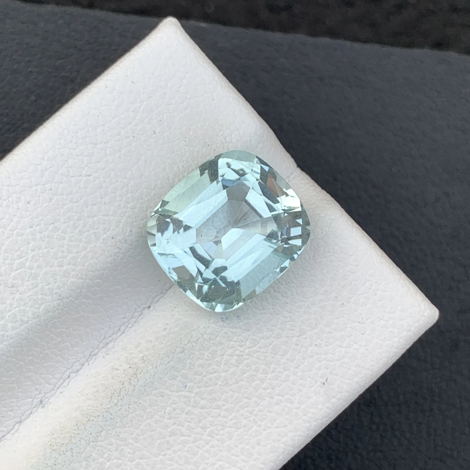 Natural Greenish Blue Aquamarine 5.65 Carat Faceted Cushion Shape Loose Gemstone For Jewelry Making — view 6