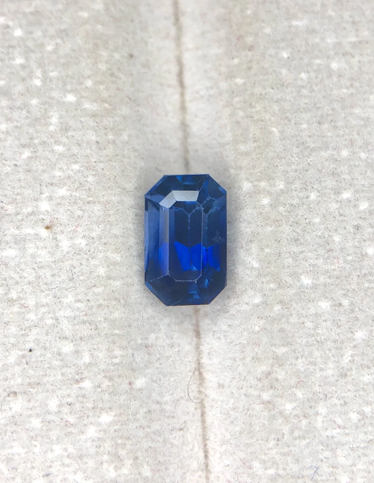1.16ct Blue Sapphire from Sri Lanka — view 1