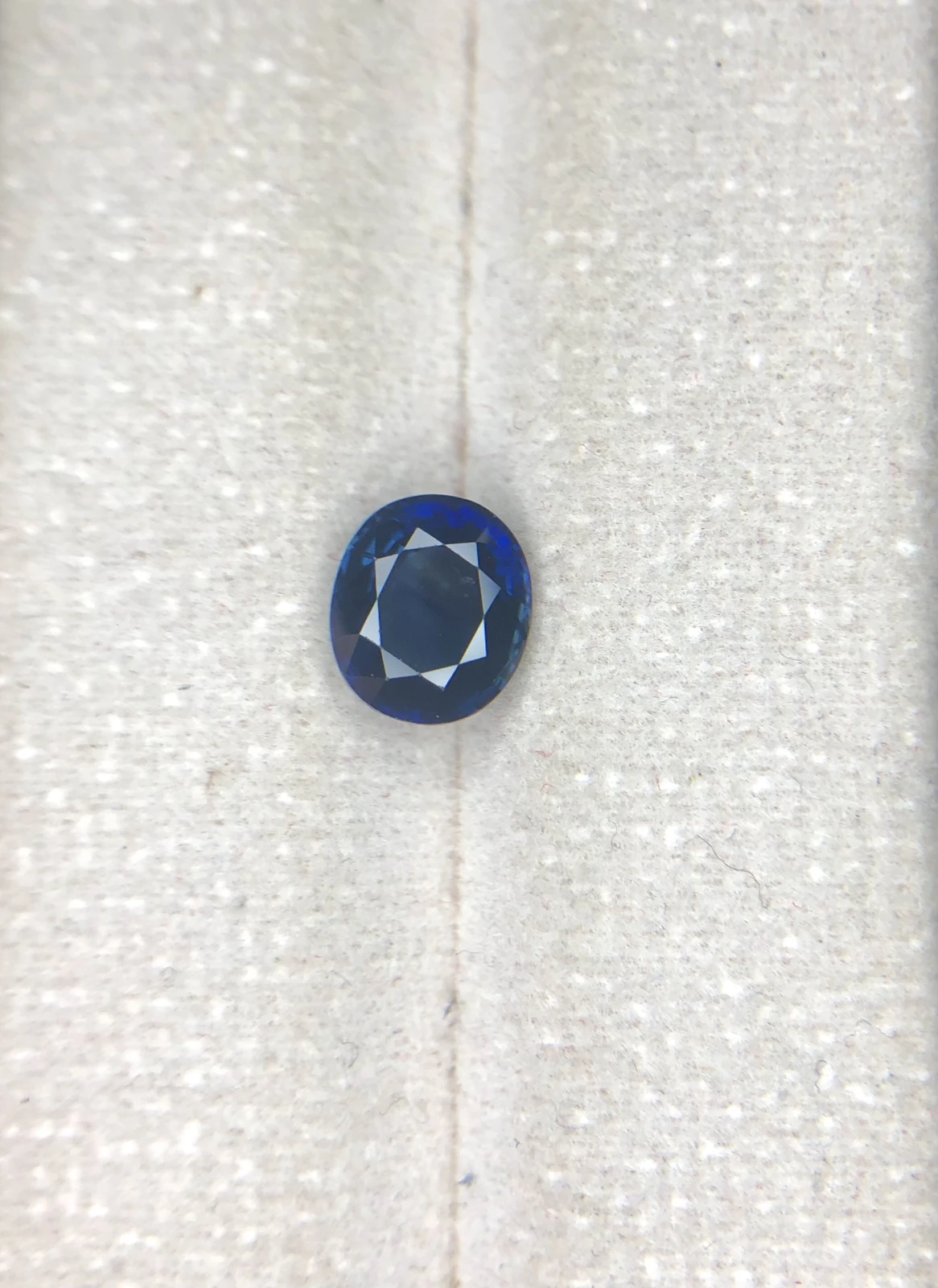 1.71ct Natural Blue Sapphire Heat Only from Srilanka — view 3