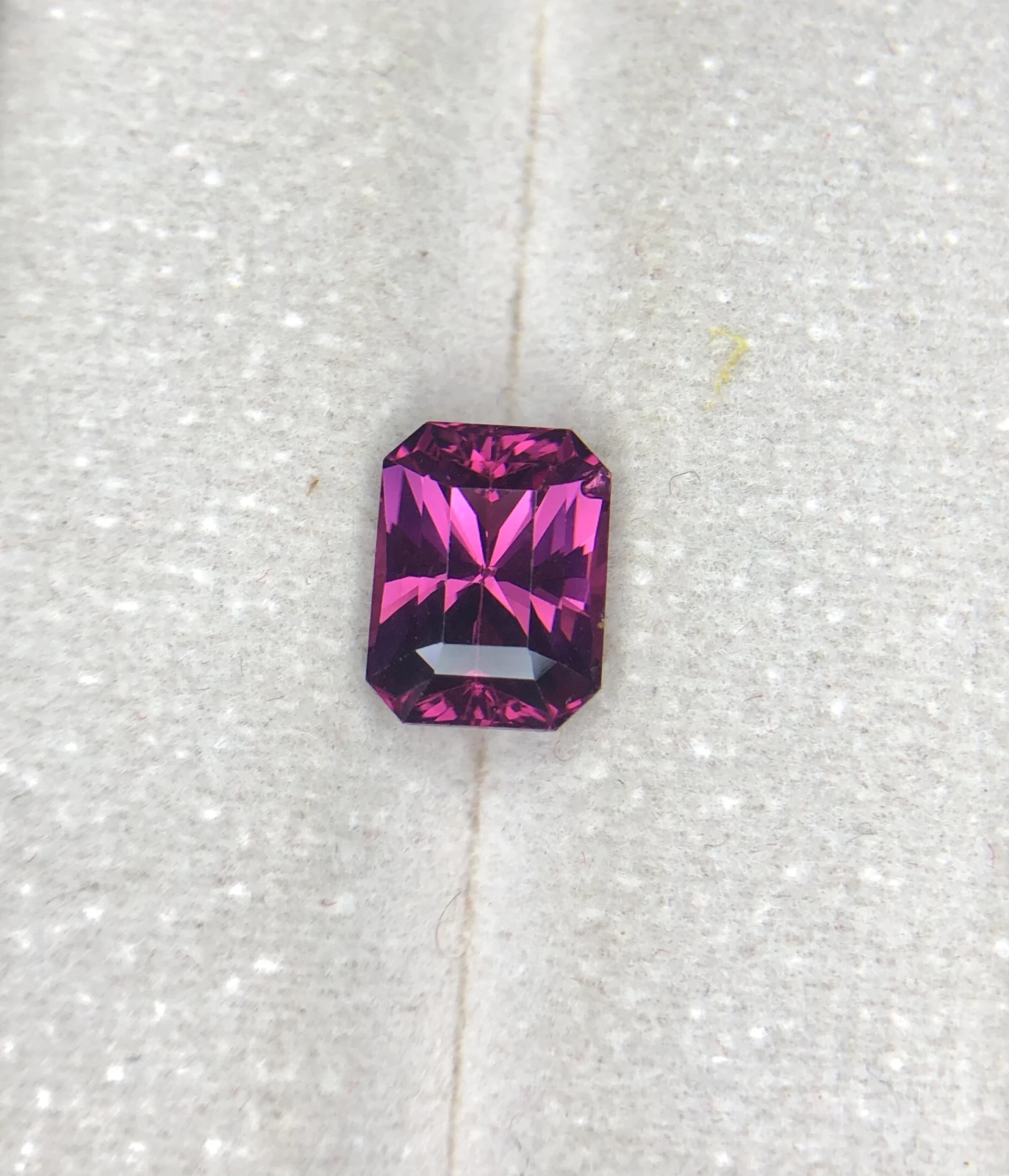 2.40ct Vivid Malaya Pink Garnet from Tanzania — view 3