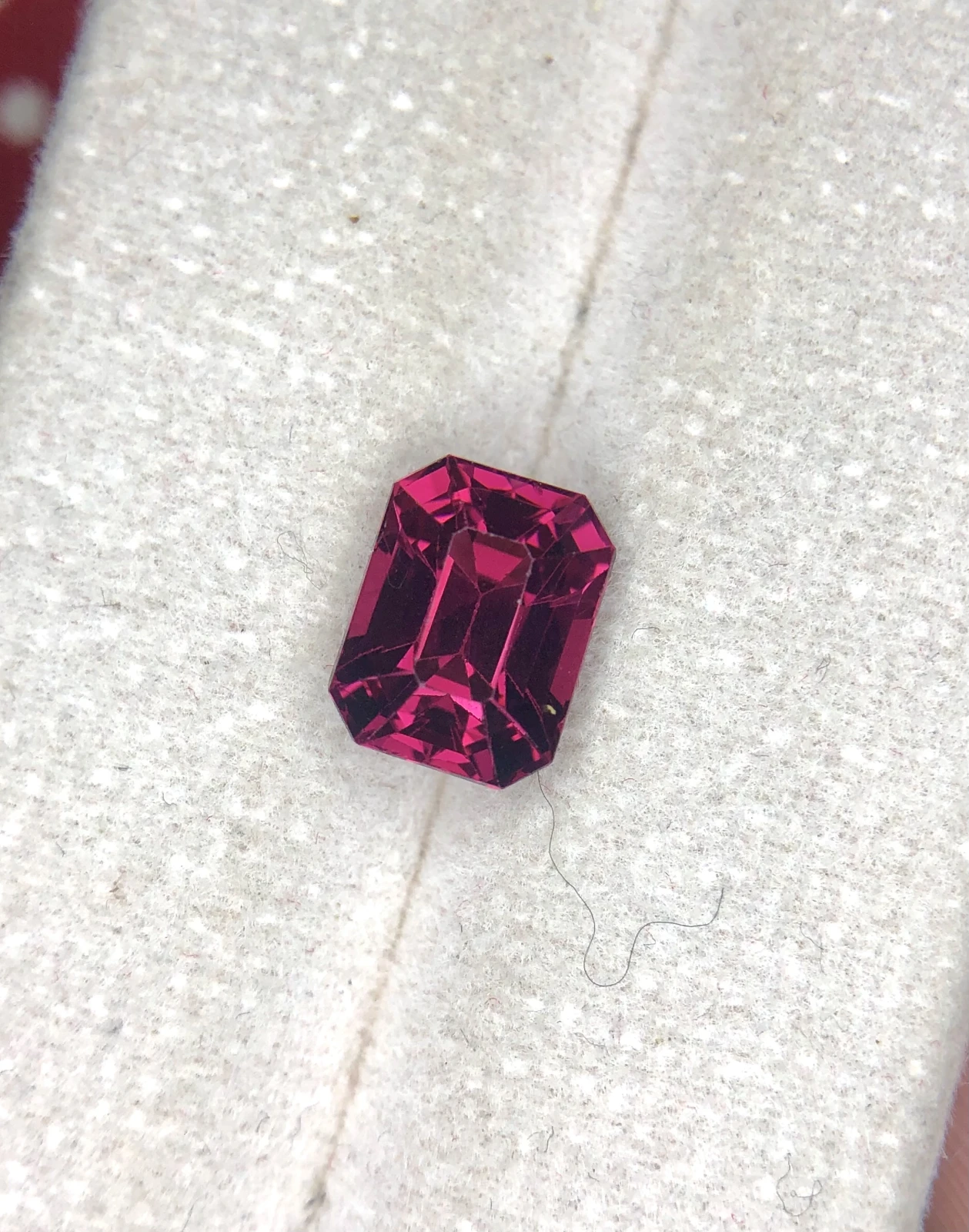 2.90ct Natural Pink Malaya Garnet Loose Gemstone from Tanzaina — view 2