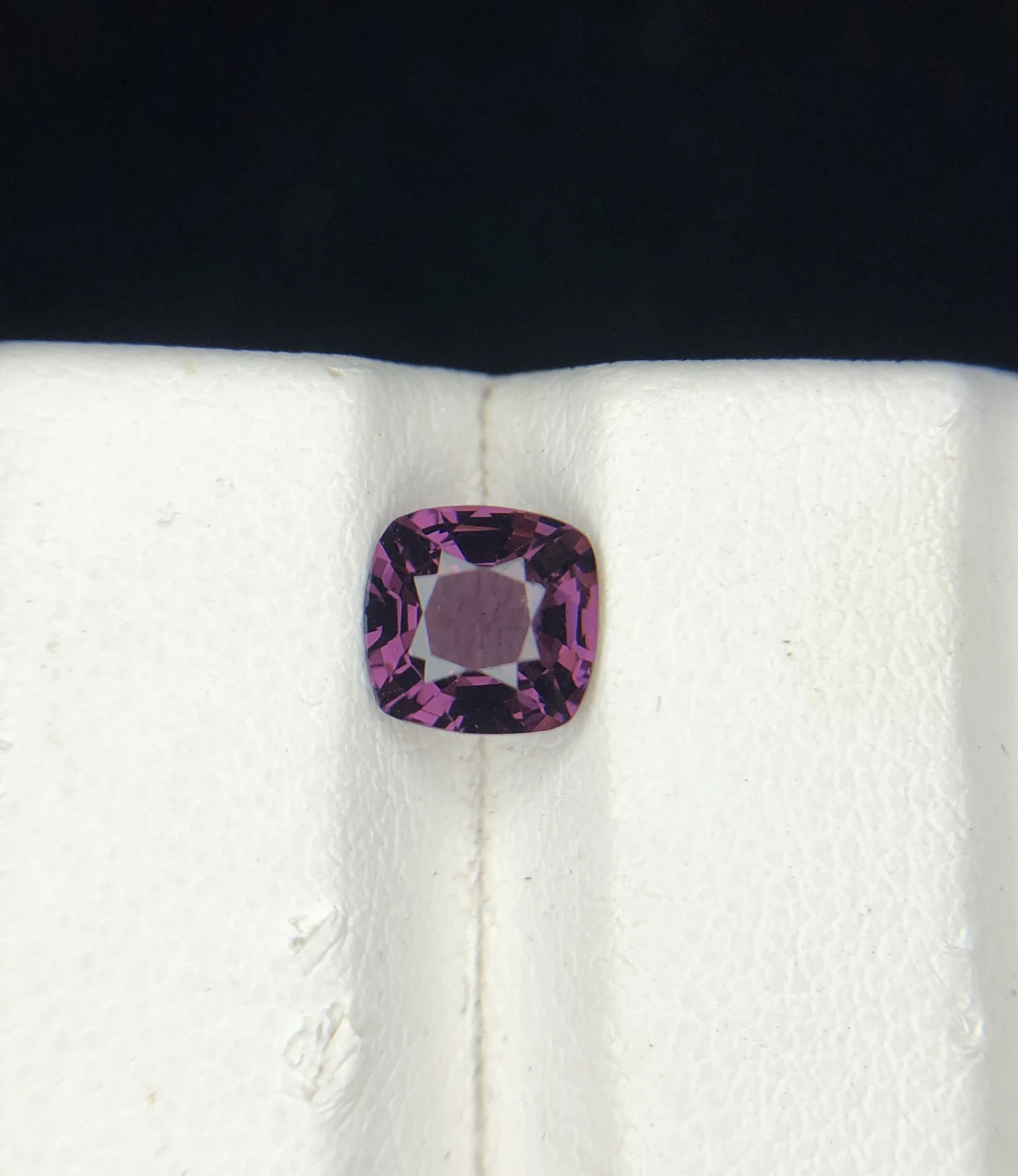 1.00ct Natural Spinel in Burgundy Color From Burma — view 1