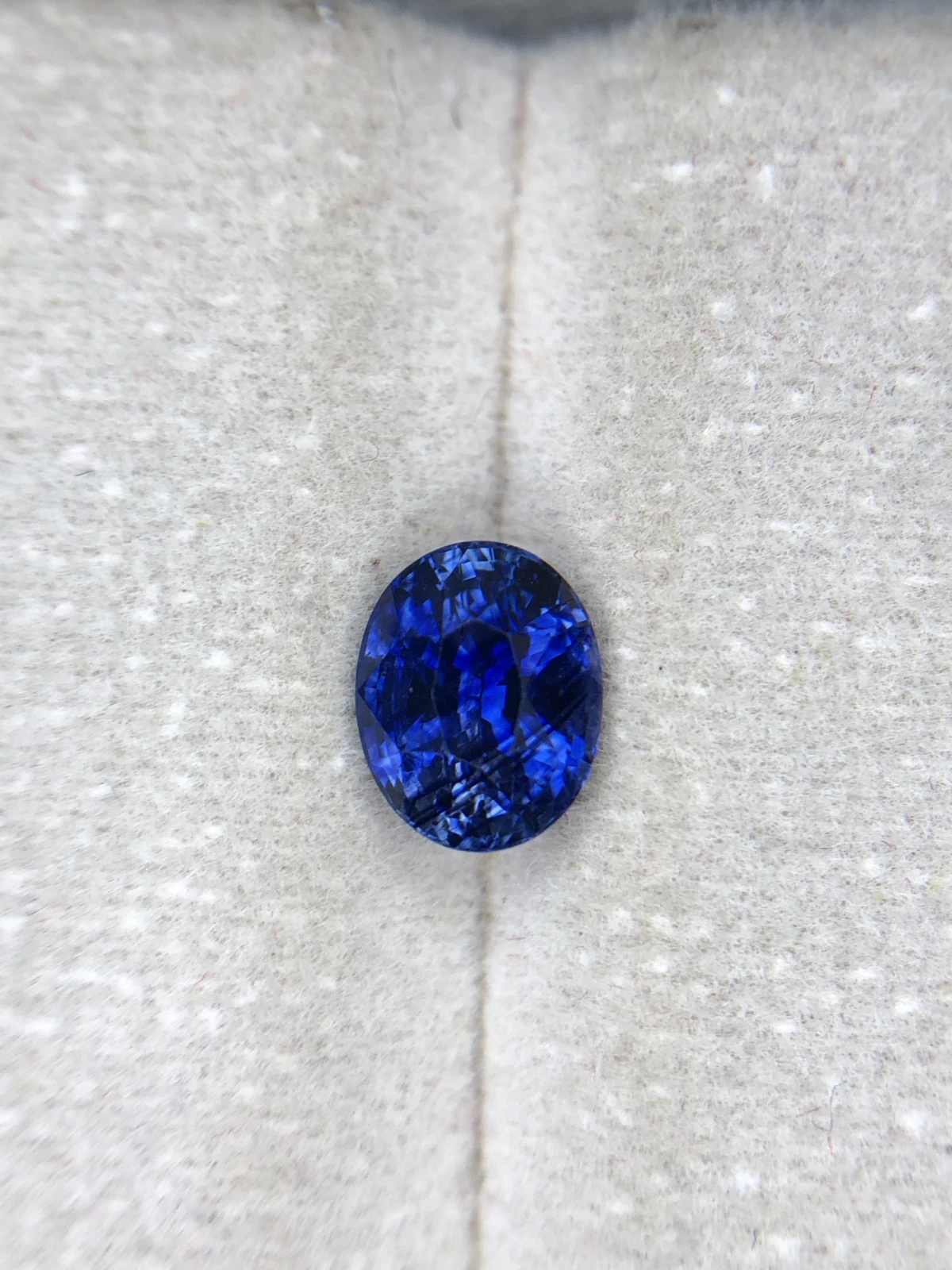 1.30ct Royal Blue Sapphire From Sri Lanka — view 1