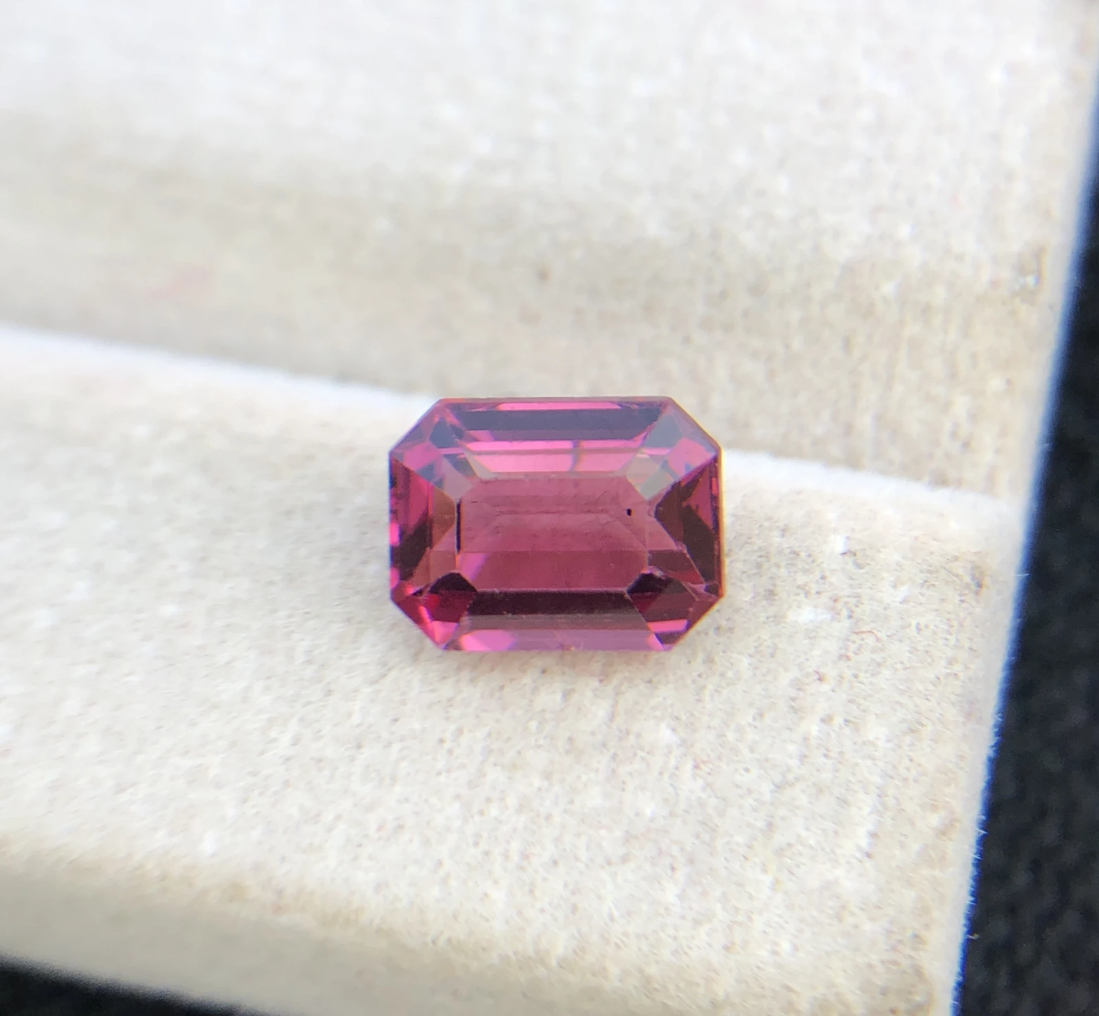 2.15ct Pink Malaya Garnet from Tanzania — view 3