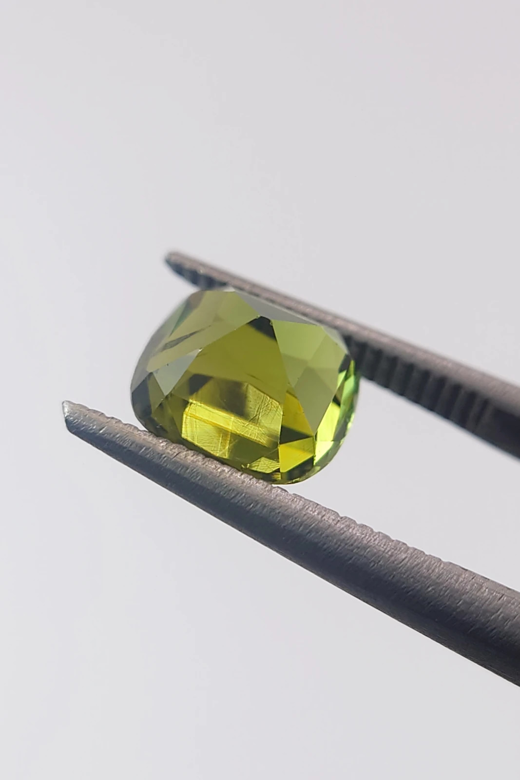 1.92ct Natural Green Cushion Cut Tourmaline Loose Gemstone from Afghanistan — view 5