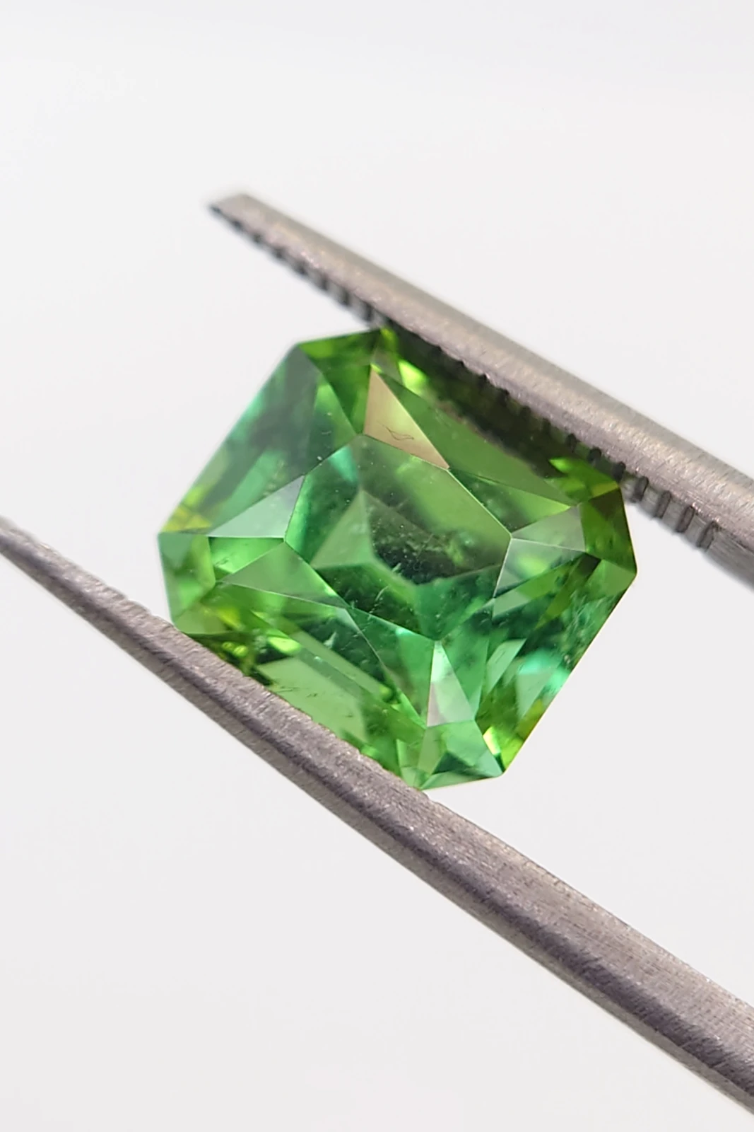 3.87ct Natural Green Tourmaline Modified Octagon Cut Loose Gemstone from Afghanistan — view 5