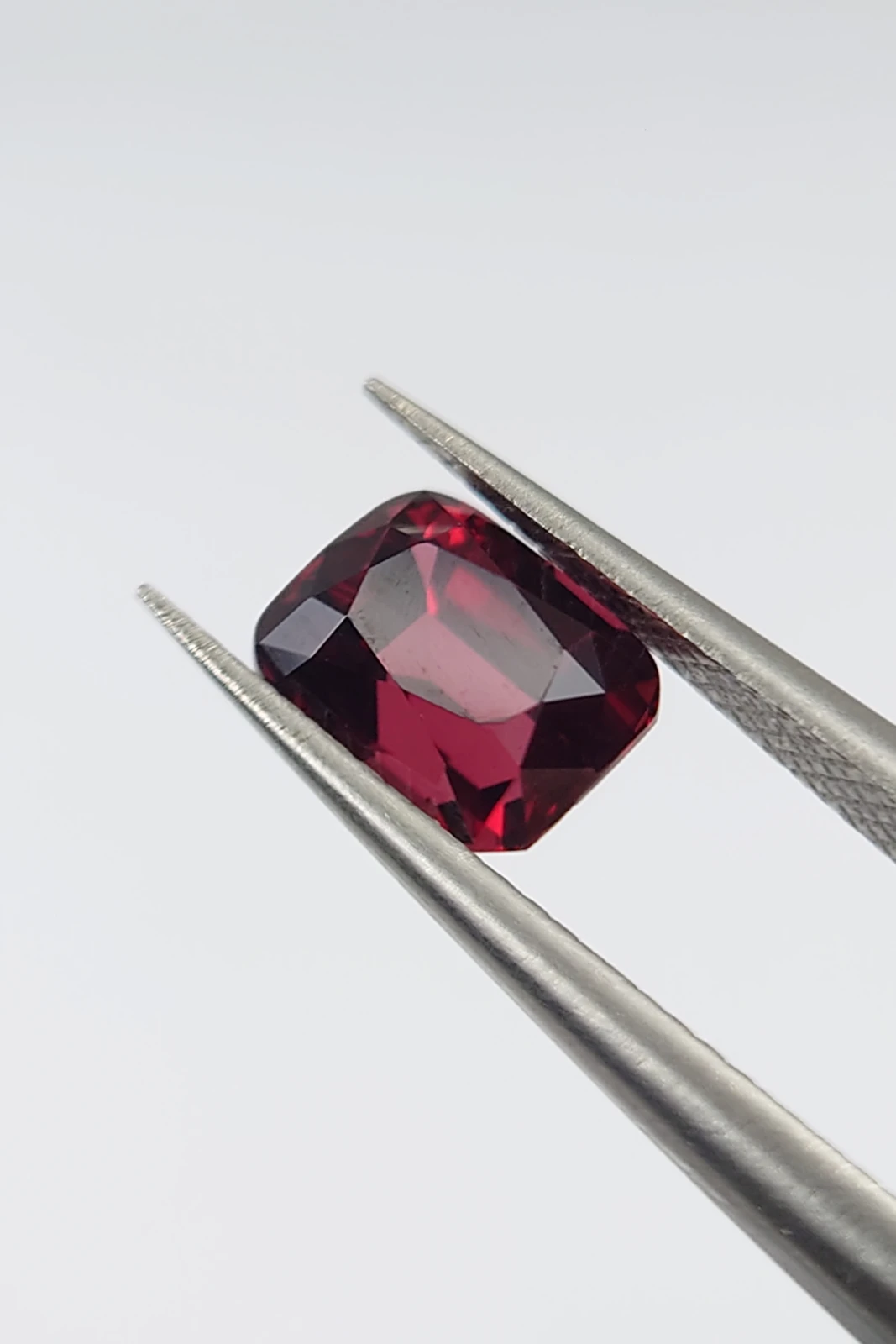 1.68ct Natural Cushion Cut Rhodolite Garnet from Tanzania — view 3