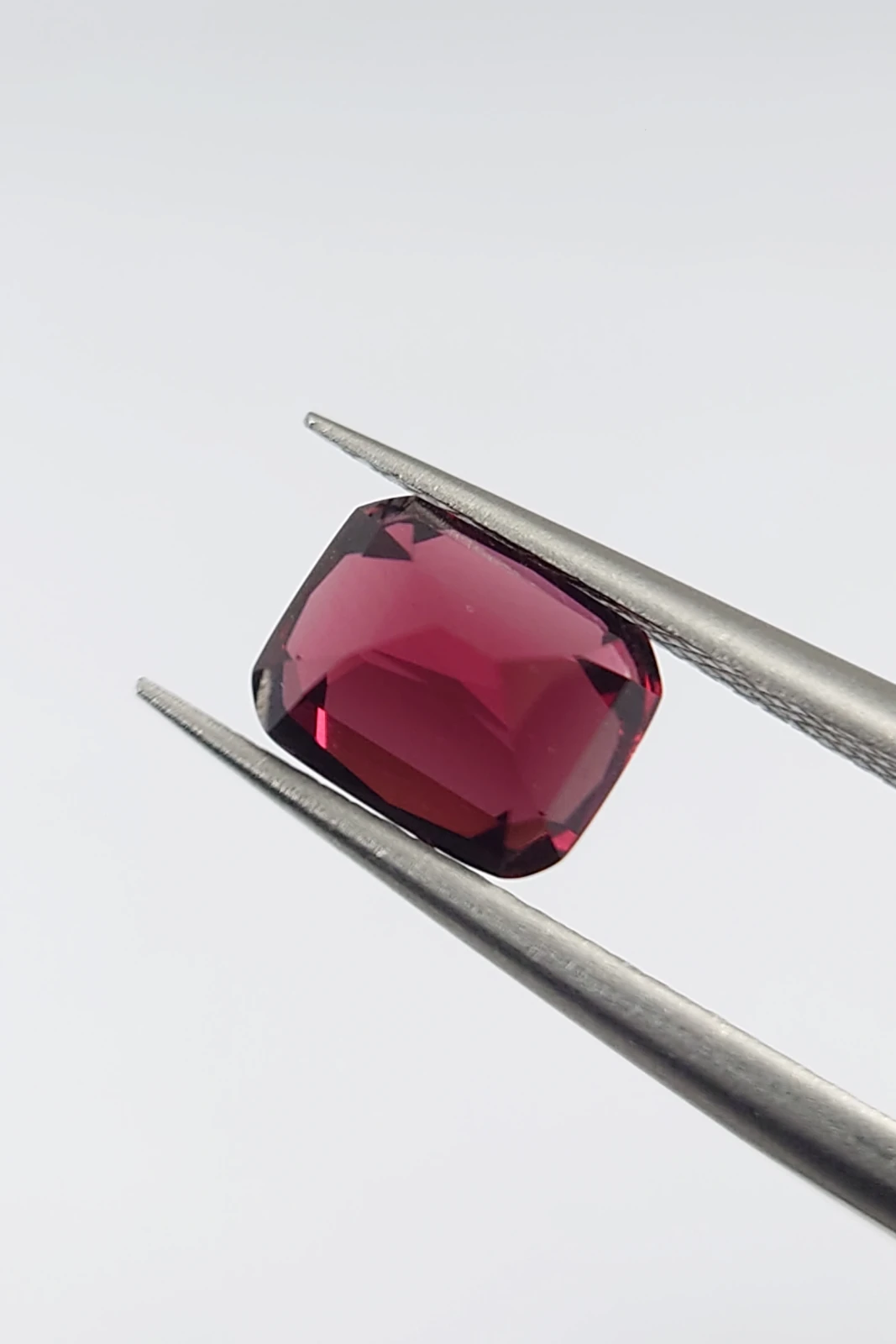 1.68ct Natural Cushion Cut Rhodolite Garnet from Tanzania — view 7