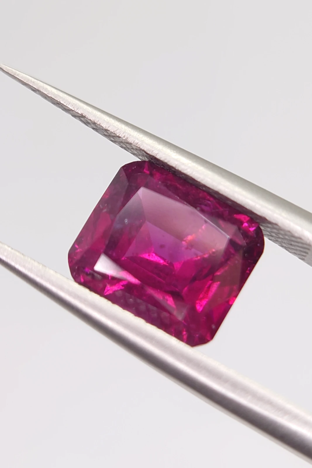 3.3ct Natural Malaya Garnet in Modified Cushion Cut from Tanzania — view 3