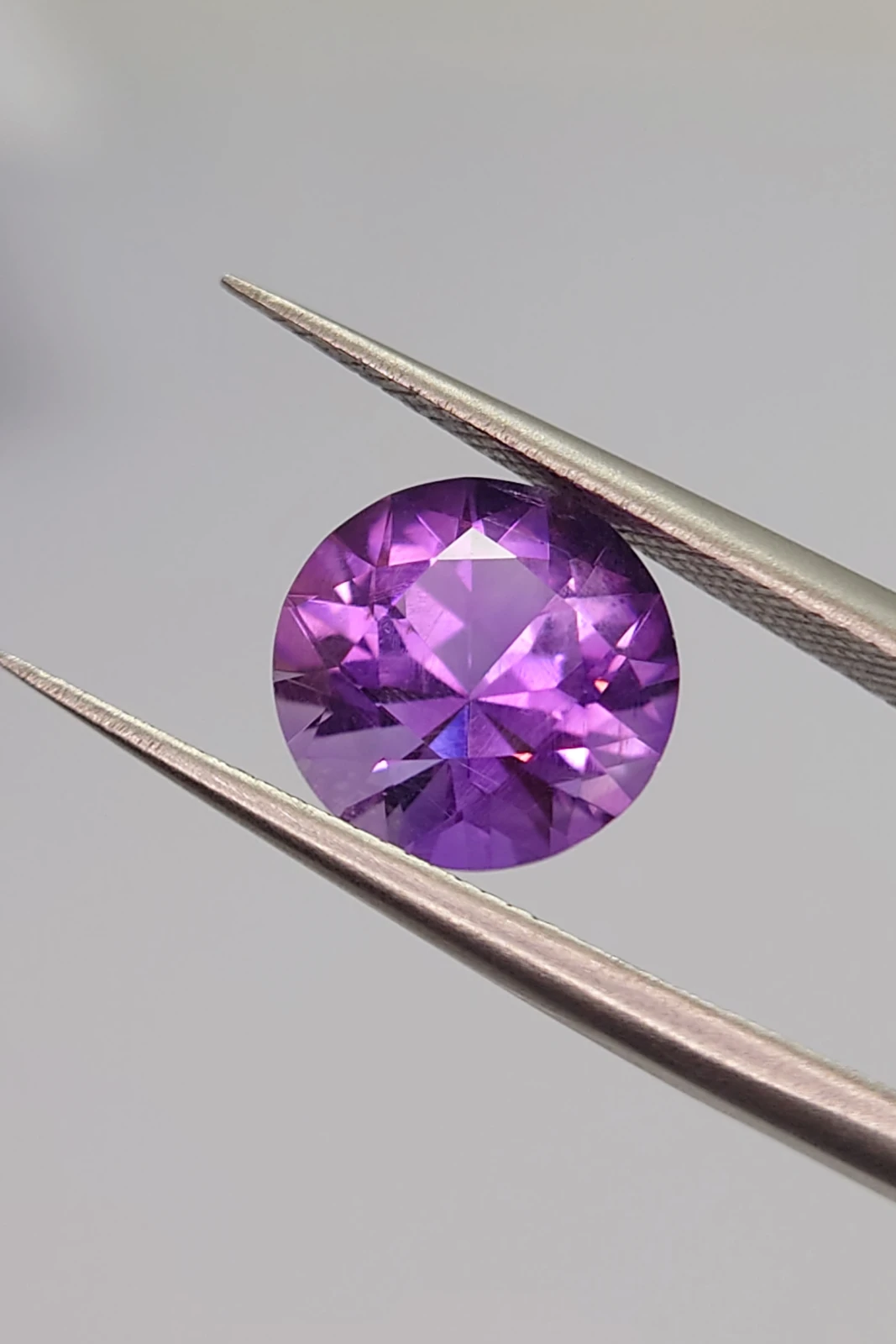2.85ct Natural Round Cut Amethyst from Nigeria — view 2