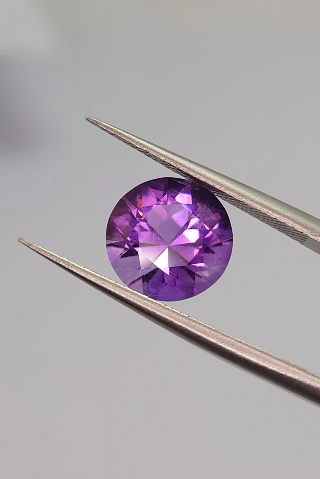 2.85ct Natural Round Cut Amethyst from Nigeria — view 4