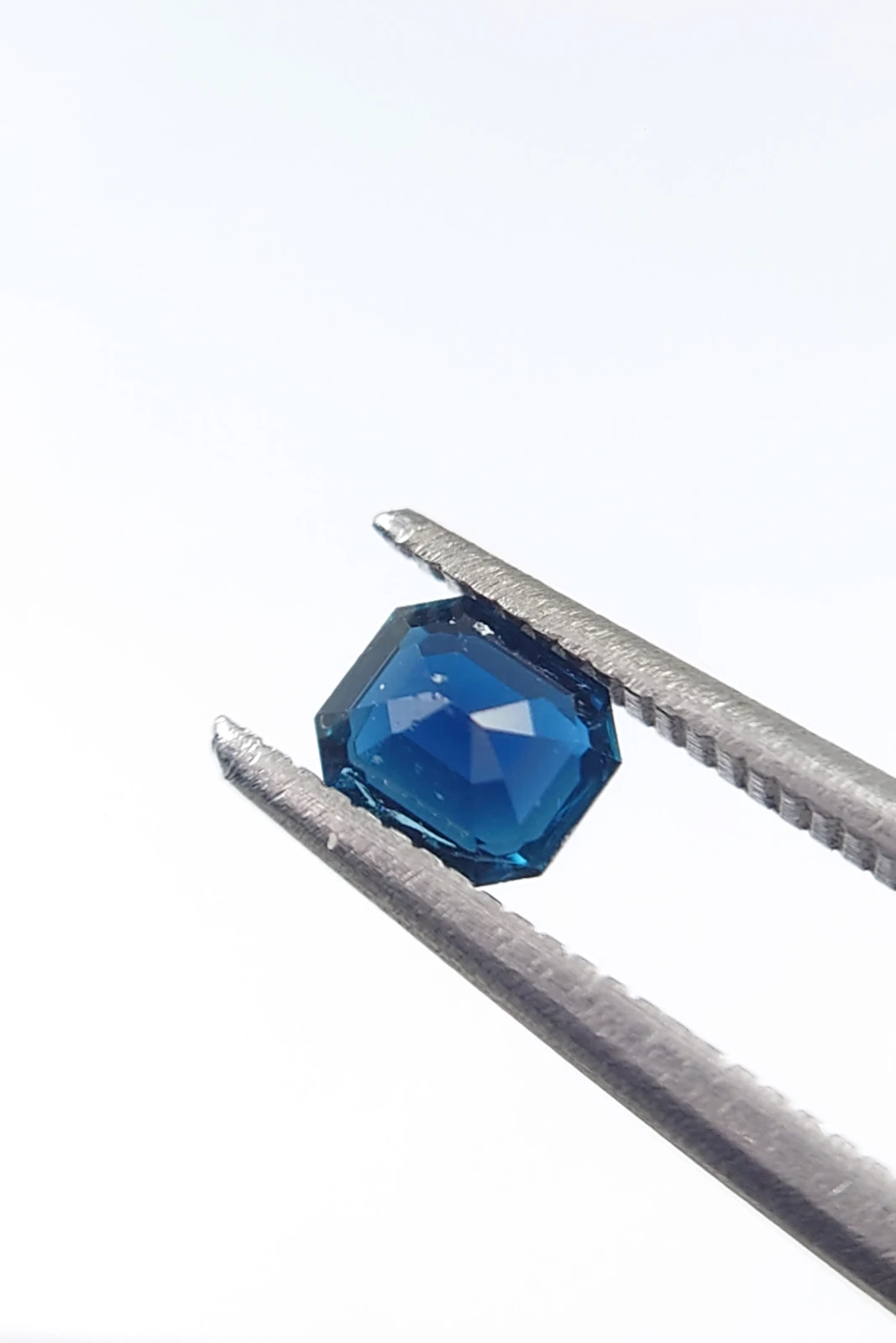 0.4ct Asser Cut Natural Indicolite Tourmaline Loose Gemstone from Afghanistan — view 5