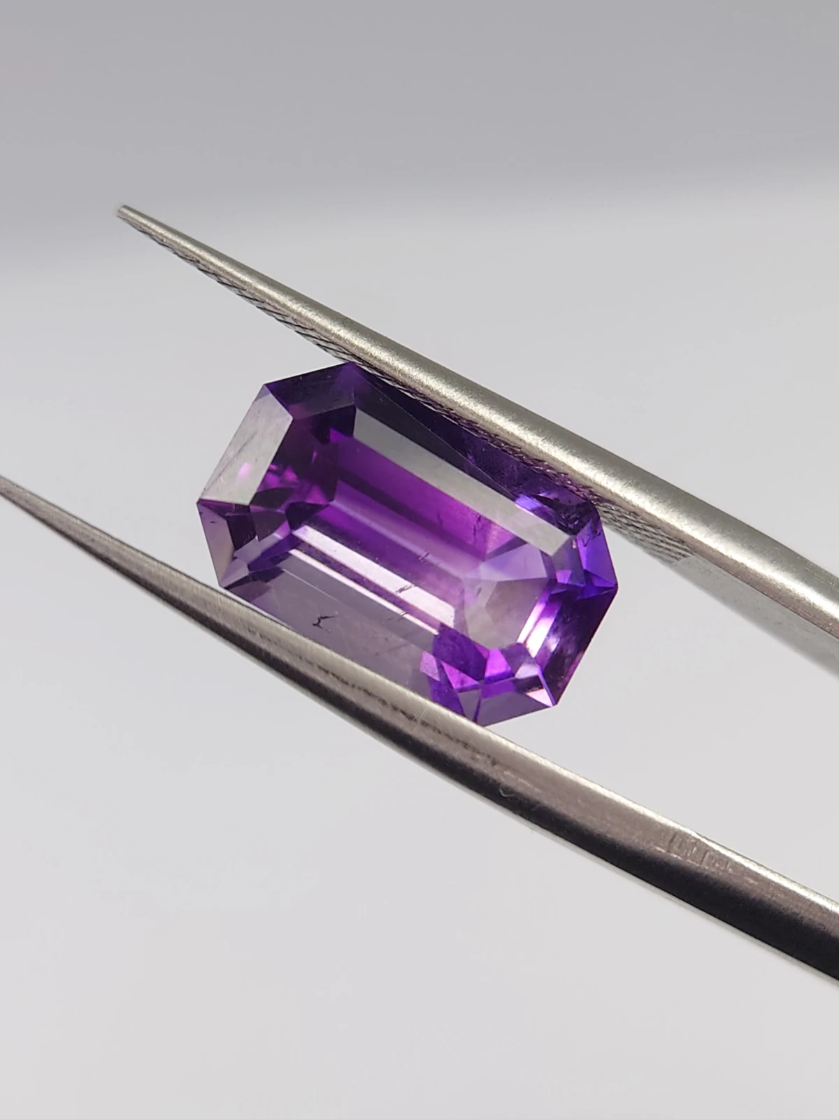 3.3ct Emerald Cut Natural Amethyst from Nigeria — view 3
